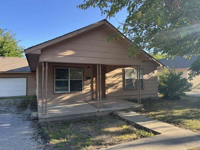918 Orchard Street Property Photo 1