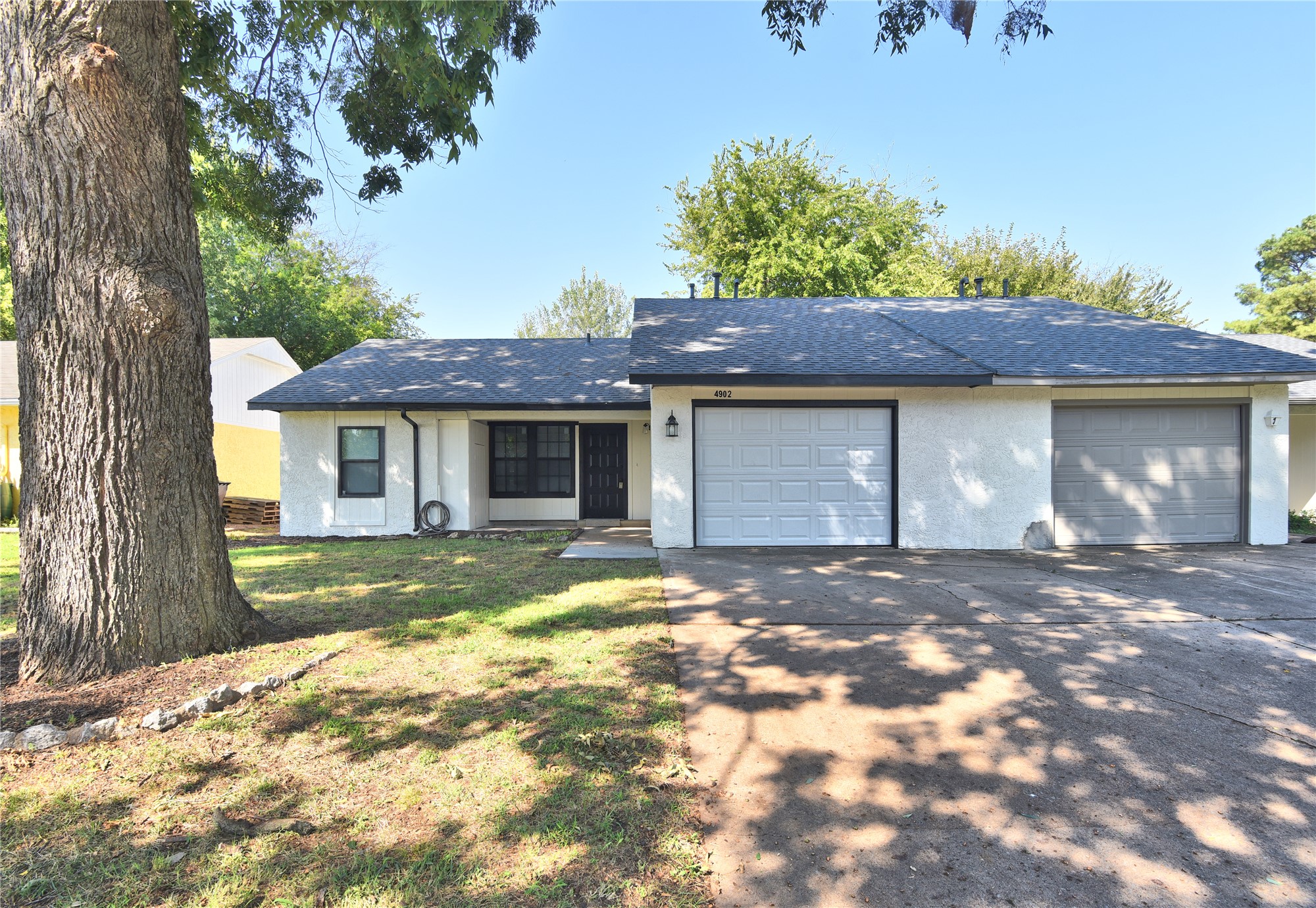 4902 S Hickory Avenue Property Photo 25
