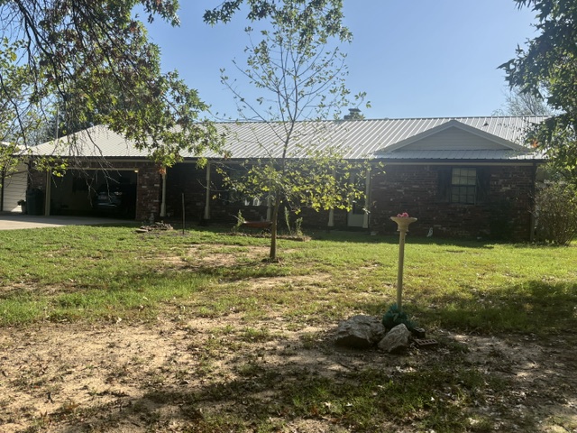 2906 N 24th Street W Property Photo 1