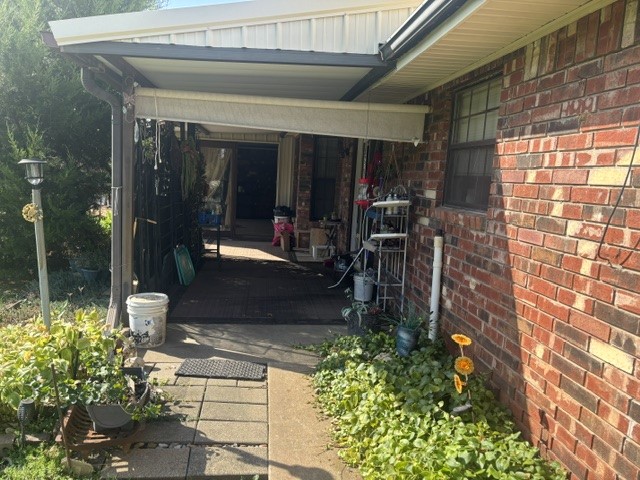 2906 N 24th Street W Property Photo 13