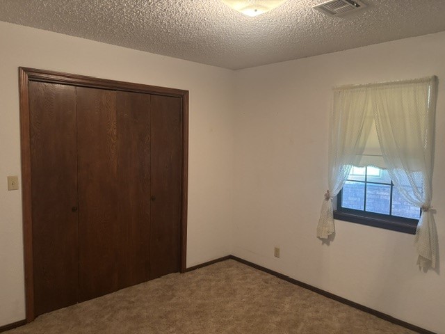 2906 N 24th Street W Property Photo 23