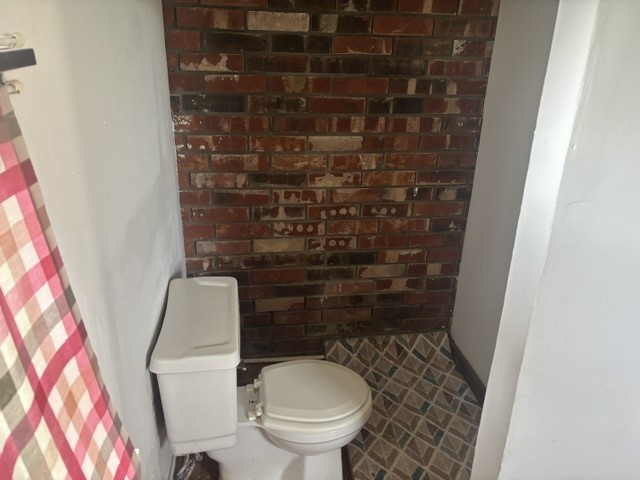 2906 N 24th Street W Property Photo 38