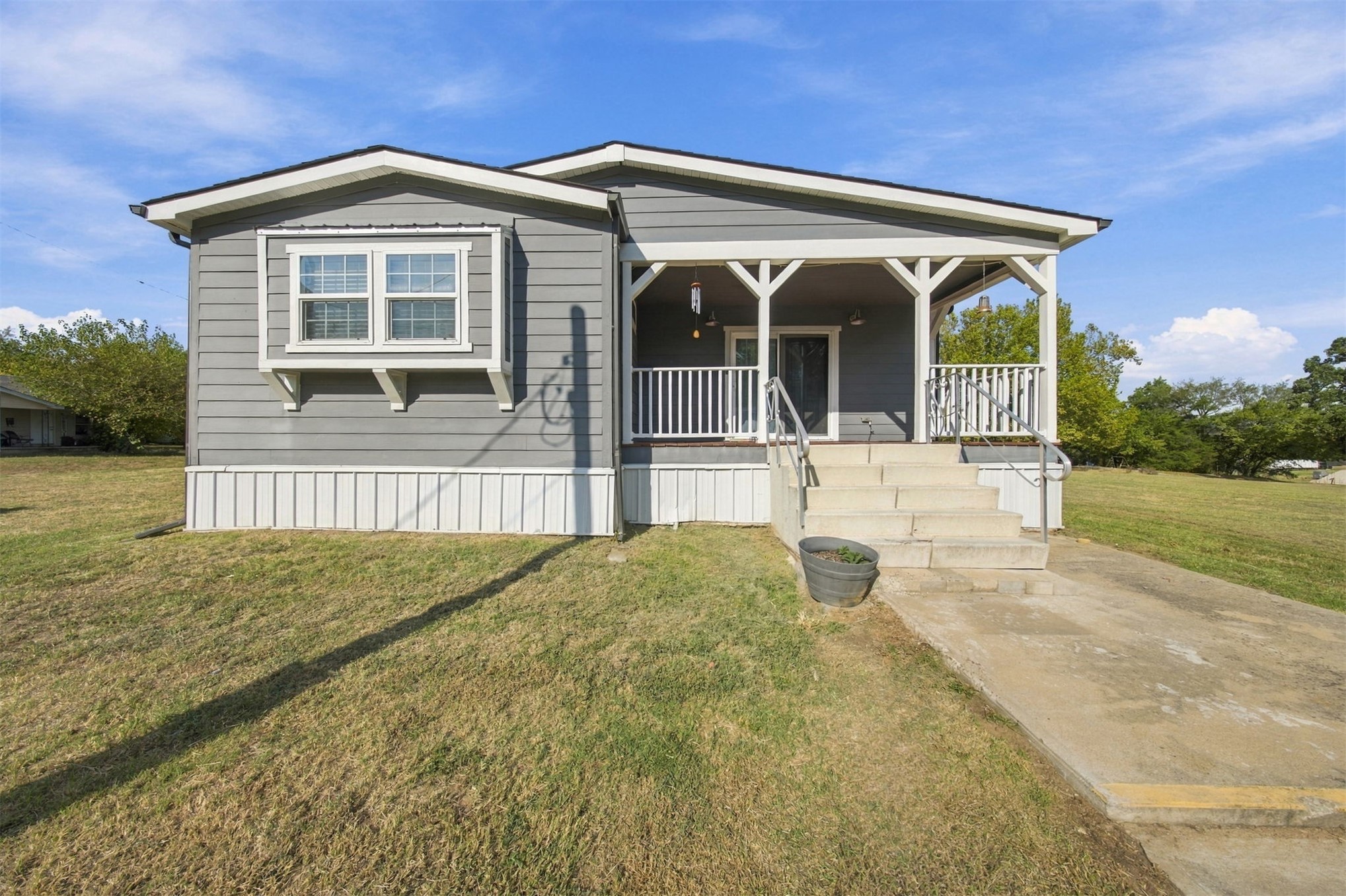 919 W Federal Street Property Photo 2