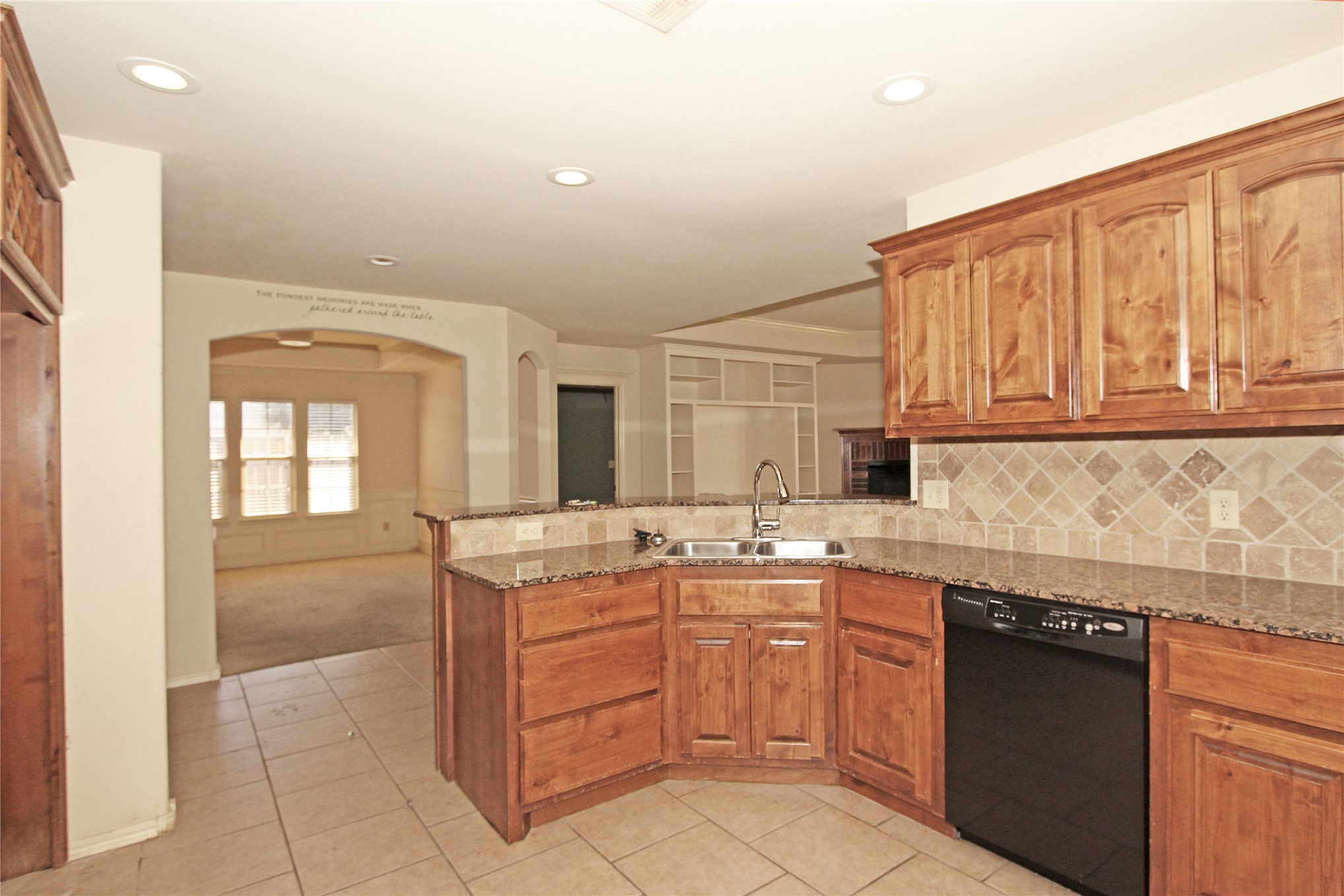 12534 S Cedar Place Property Photo 10