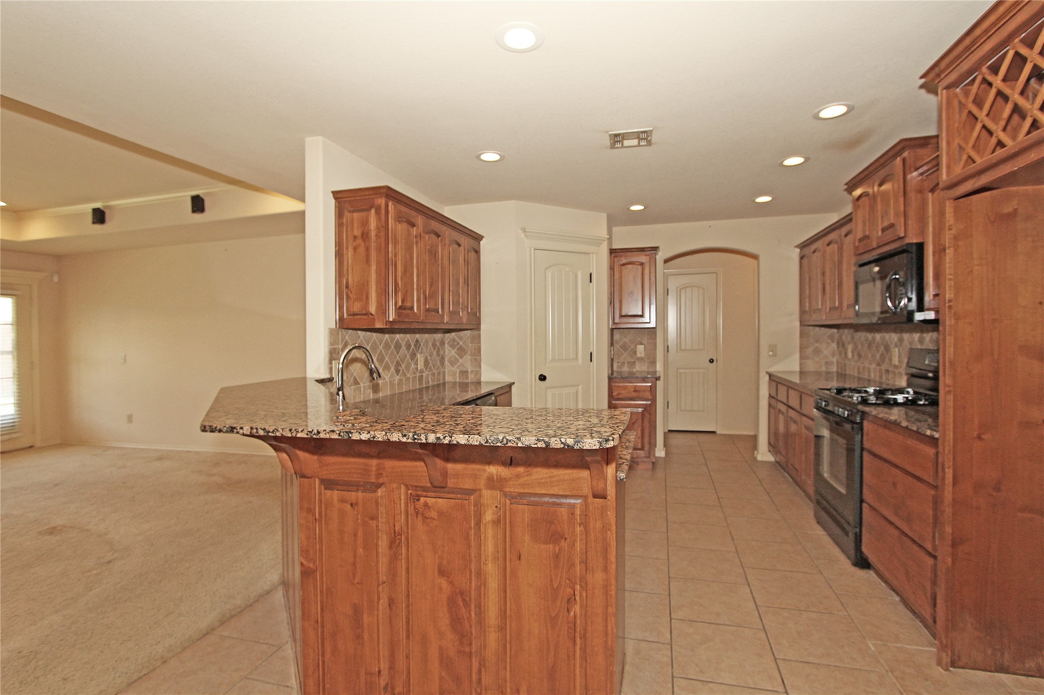 12534 S Cedar Place Property Photo 12