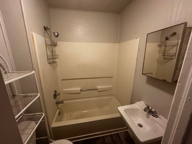 629 18th Property Photo 7