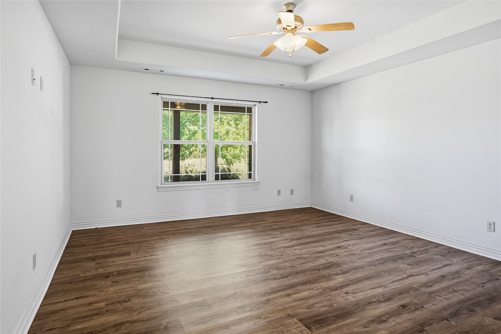 472732 E 650 Road Property Photo 23