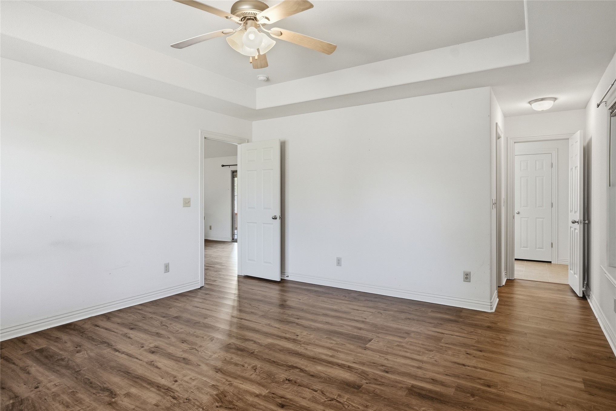 472732 E 650 Road Property Photo 24