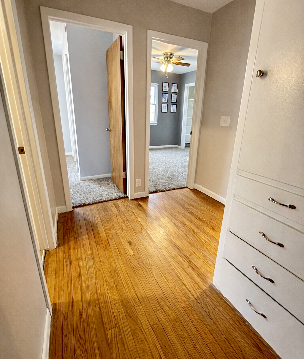 908 W Commercial Property Photo 12