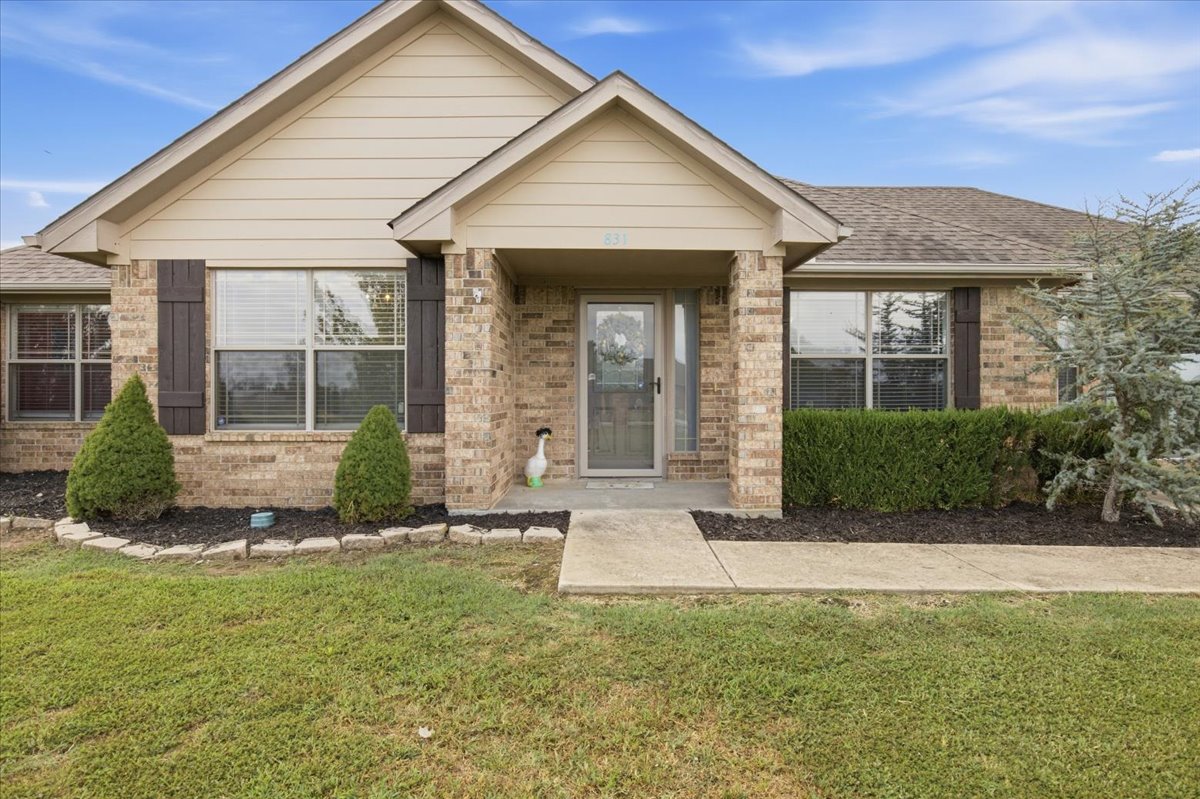 831 Cardinal Property Photo 5