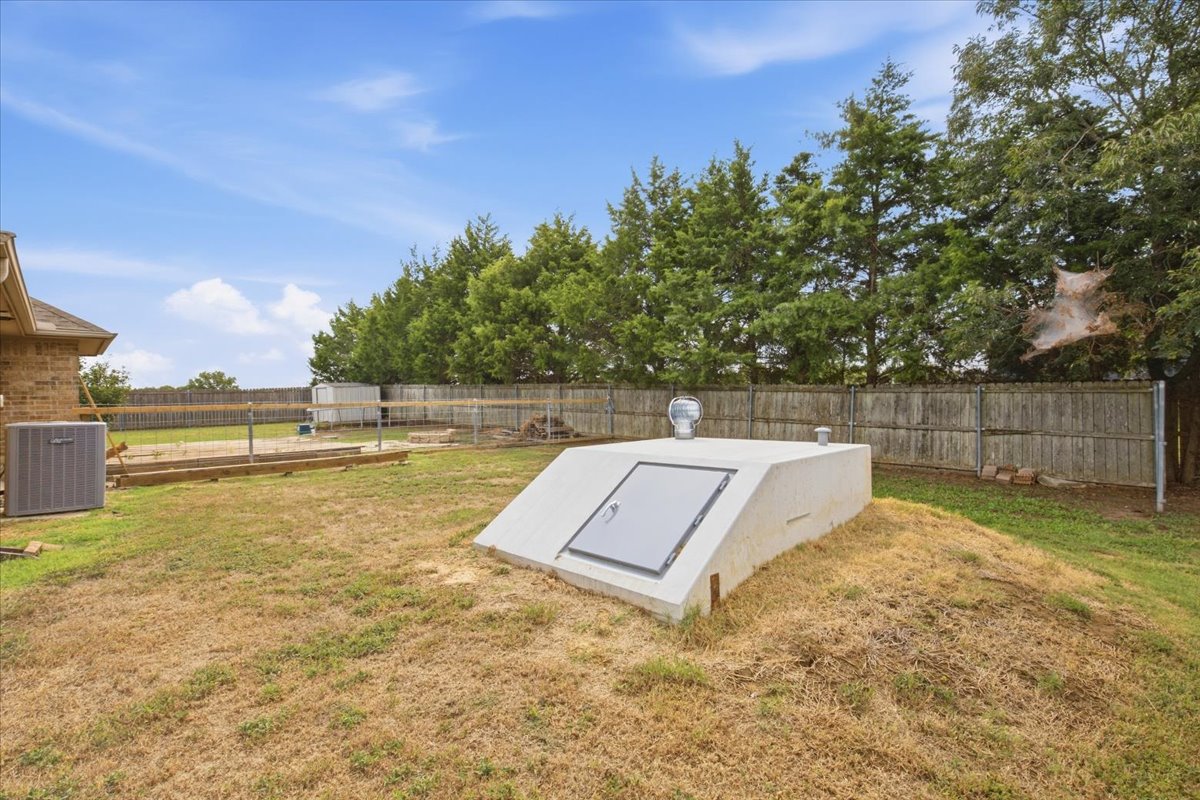 831 Cardinal Property Photo 28