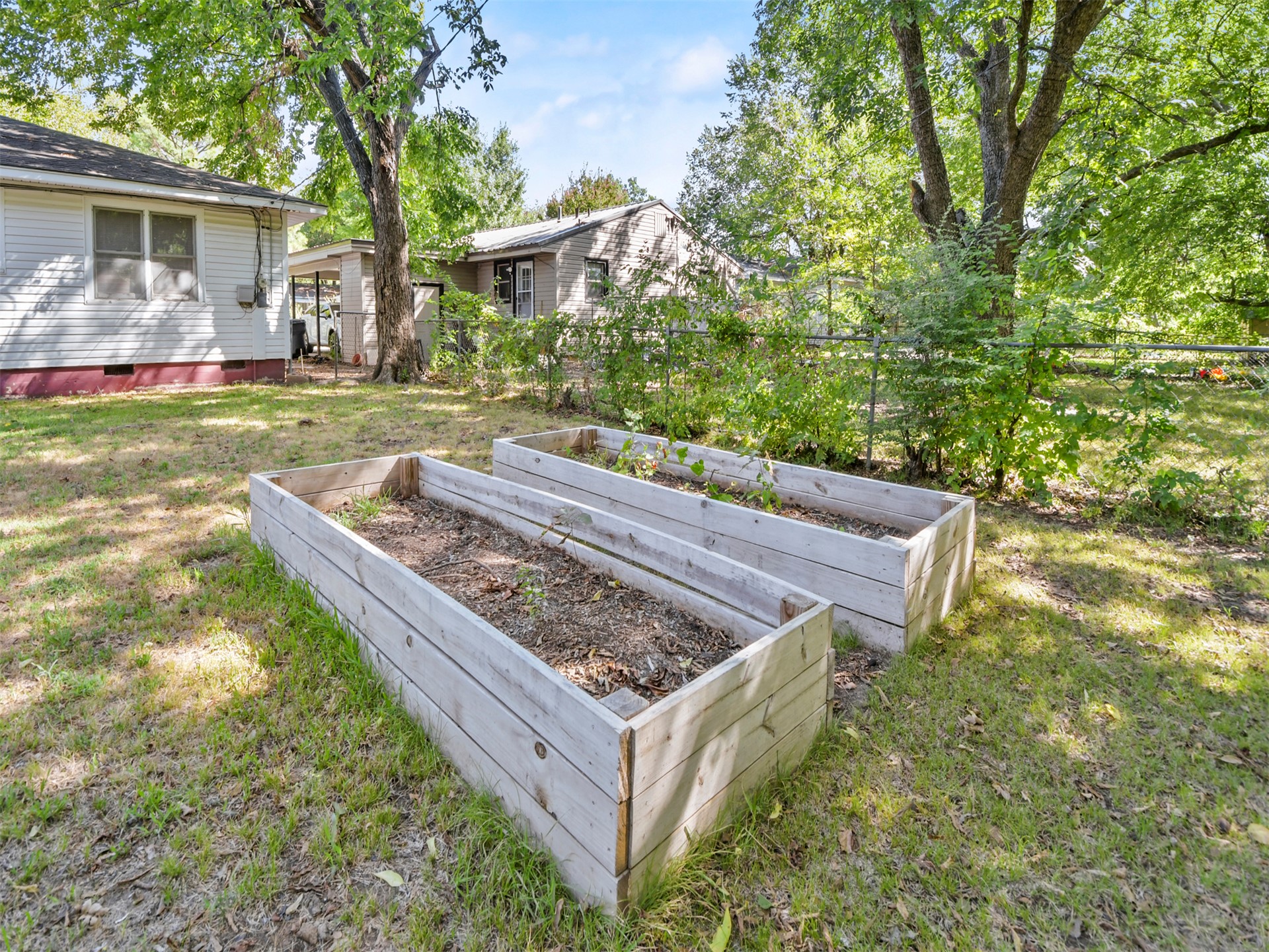 1720 Easley Property Photo 25