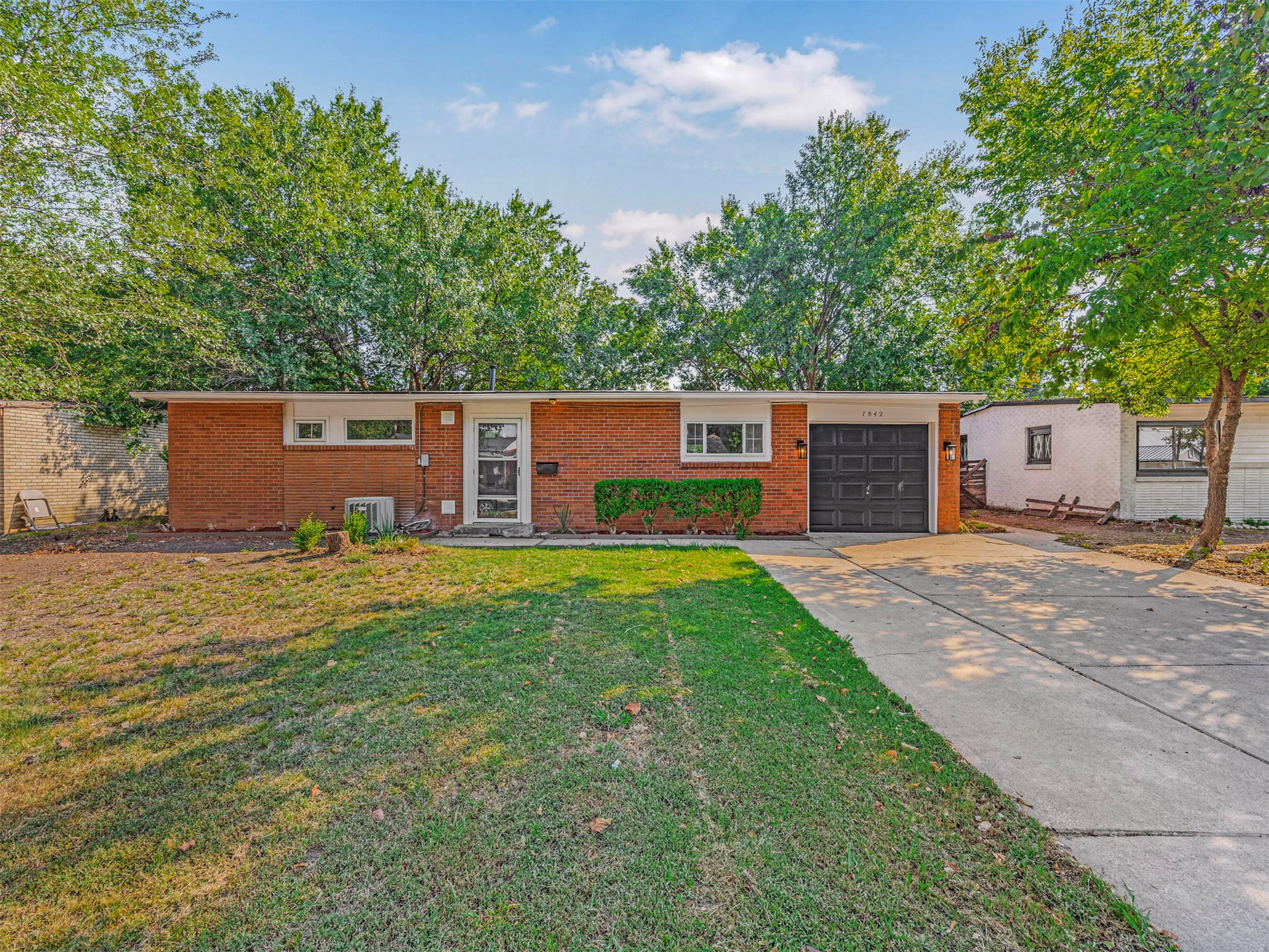 7842 E Latimer Place North Property Photo 1