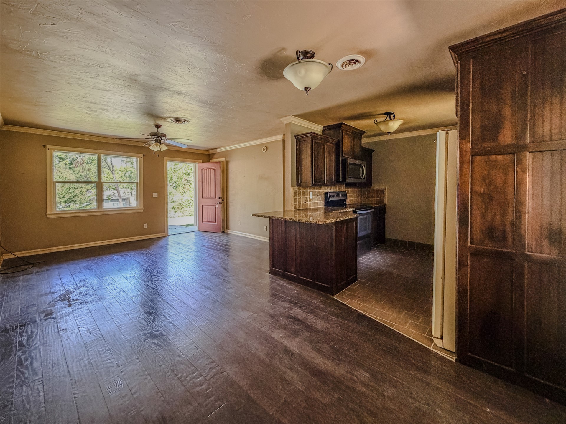 21814 S Ginger Drive Property Photo 14