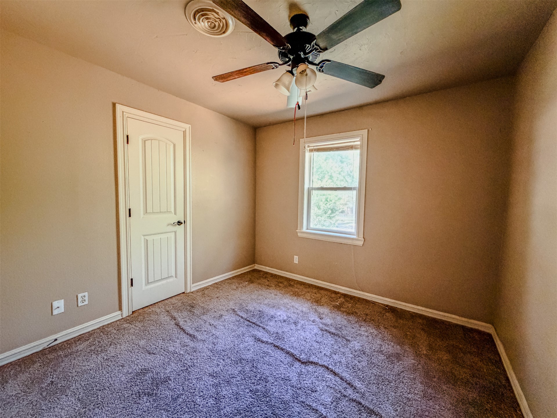 21814 S Ginger Drive Property Photo 21