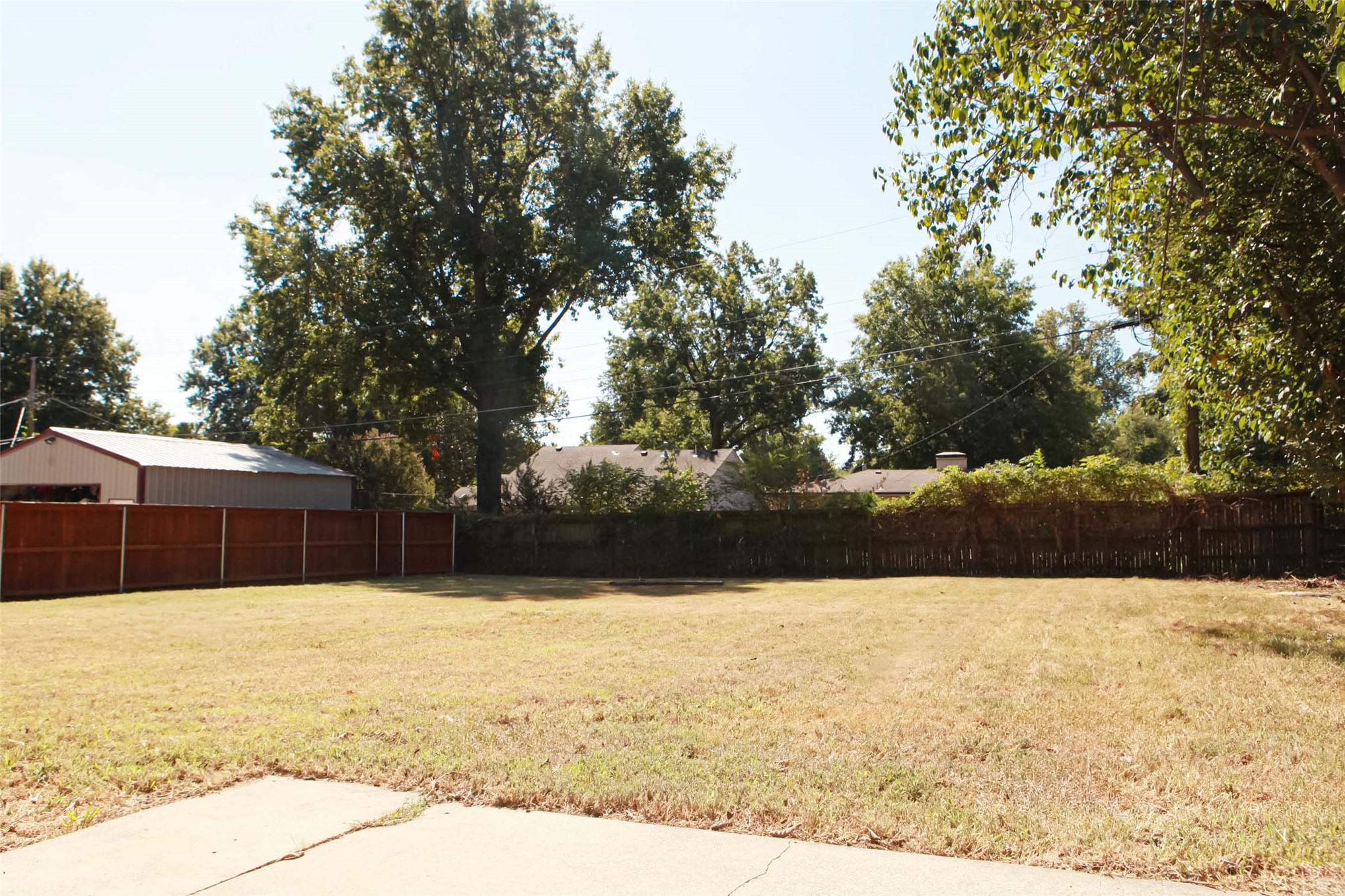 5312 E 3rd Street Property Photo 35
