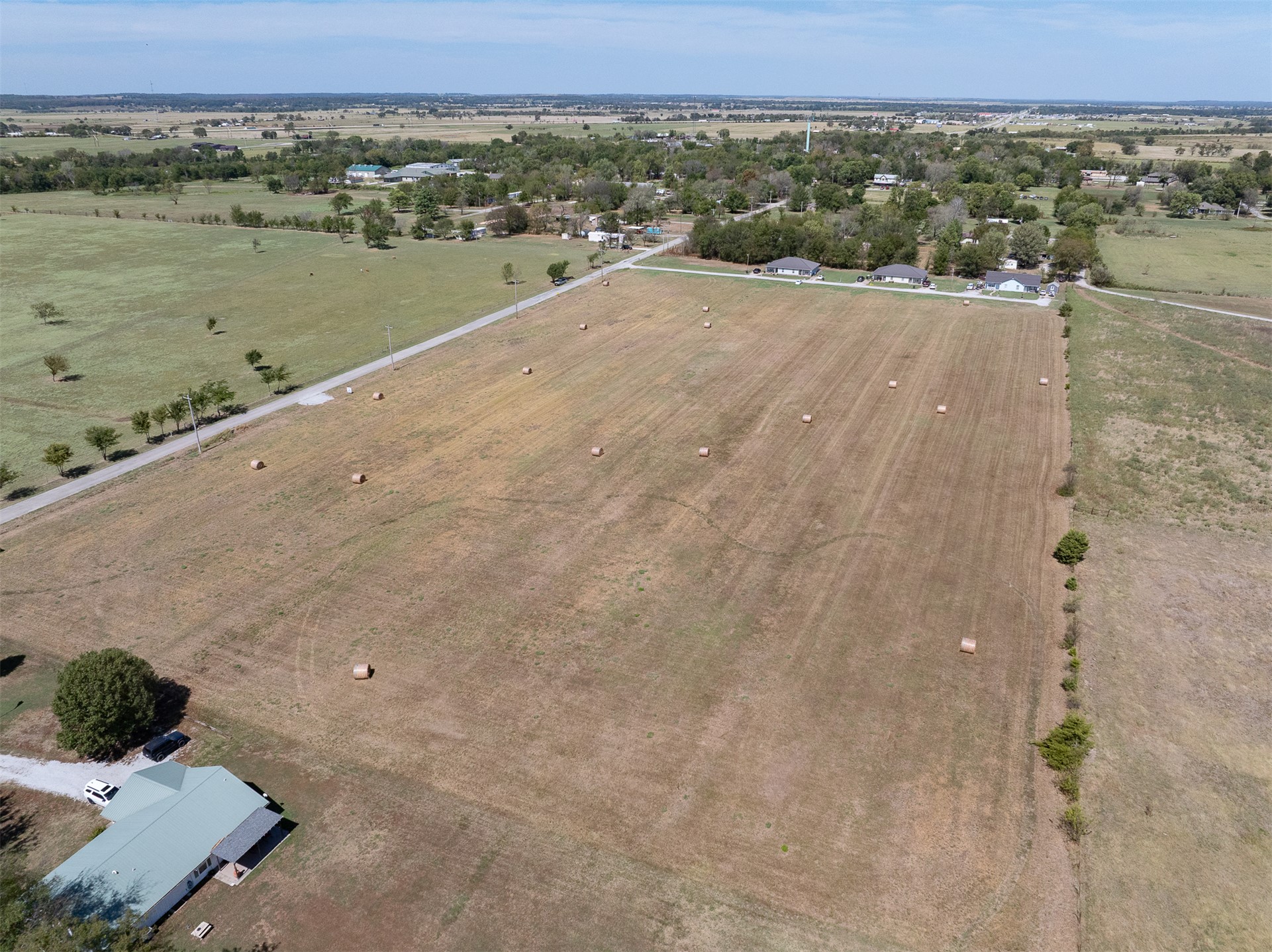 4370 Road Property Photo 5