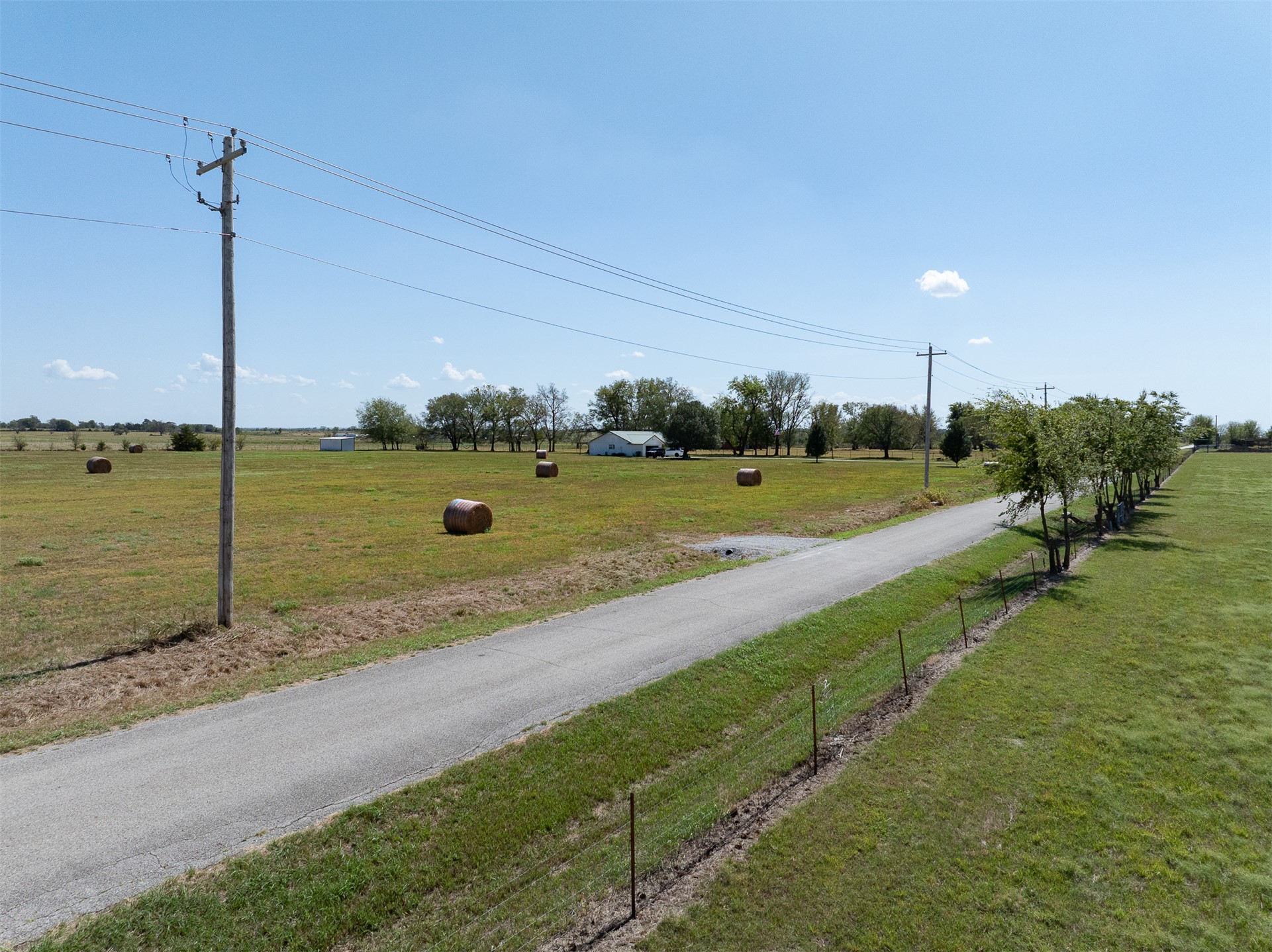 4370 Road Property Photo 17