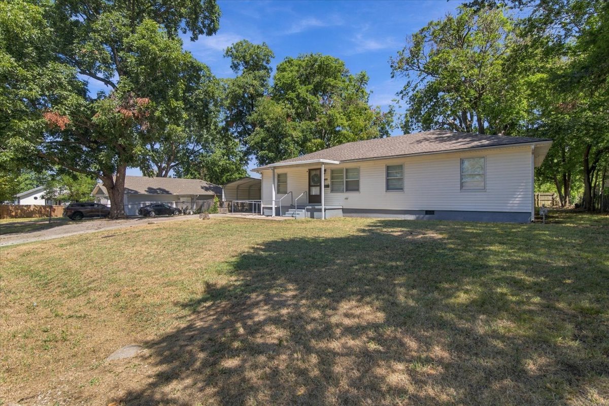 1315 S 74th East Avenue Property Photo 25