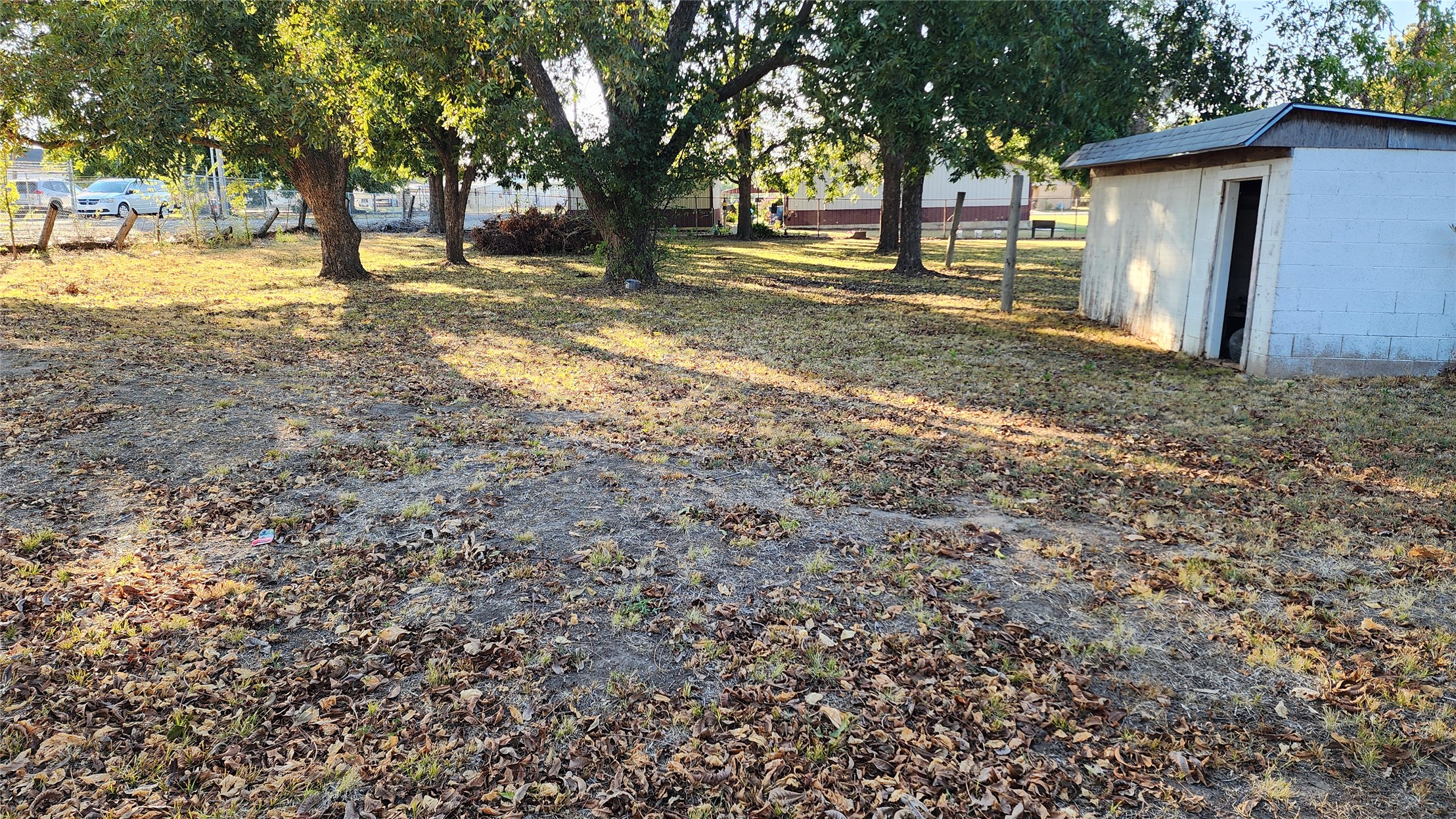 808 Peoria Avenue Property Photo 3