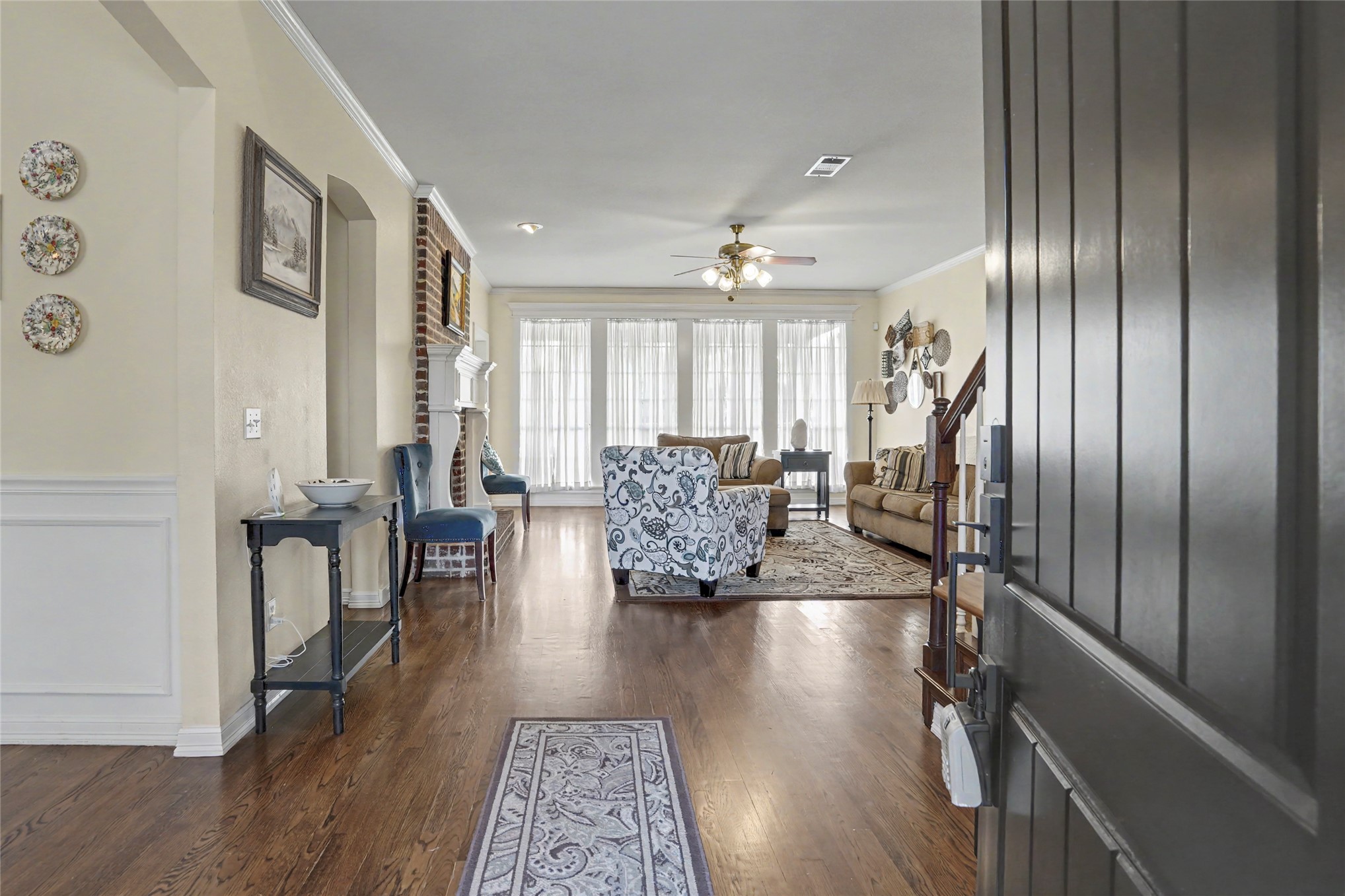 8511 S 100th Place E Property Photo 3
