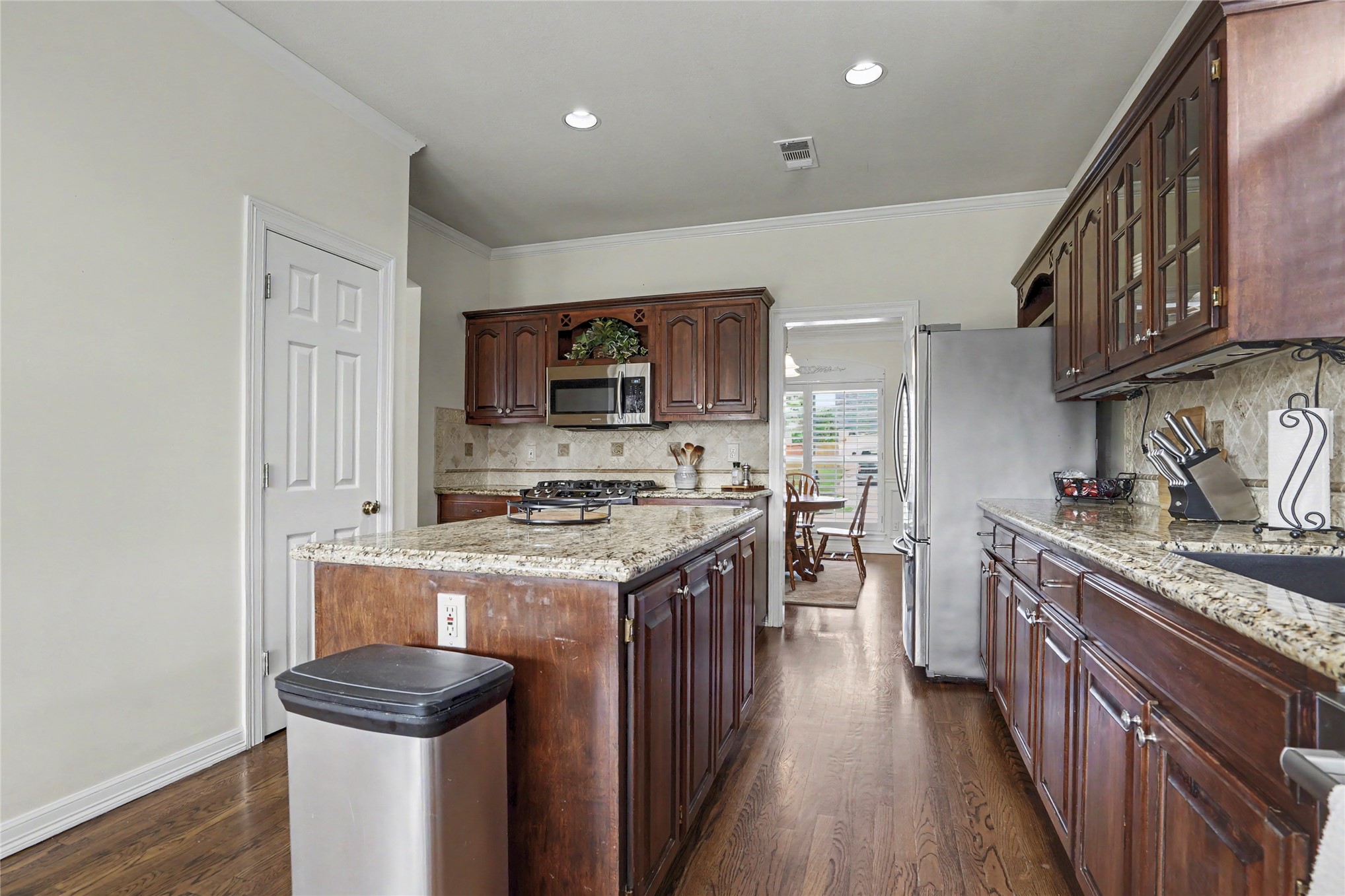8511 S 100th Place E Property Photo 15