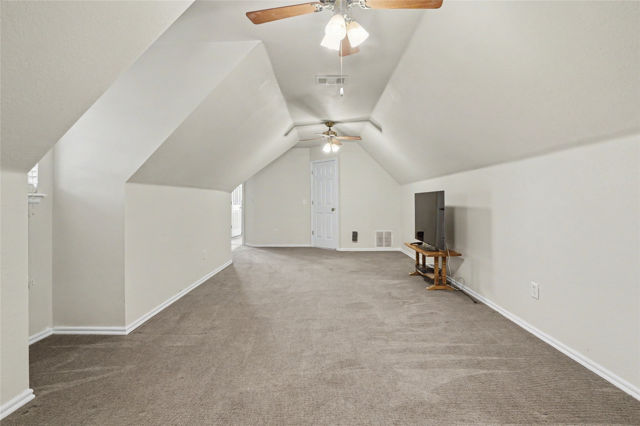 8511 S 100th Place E Property Photo 34