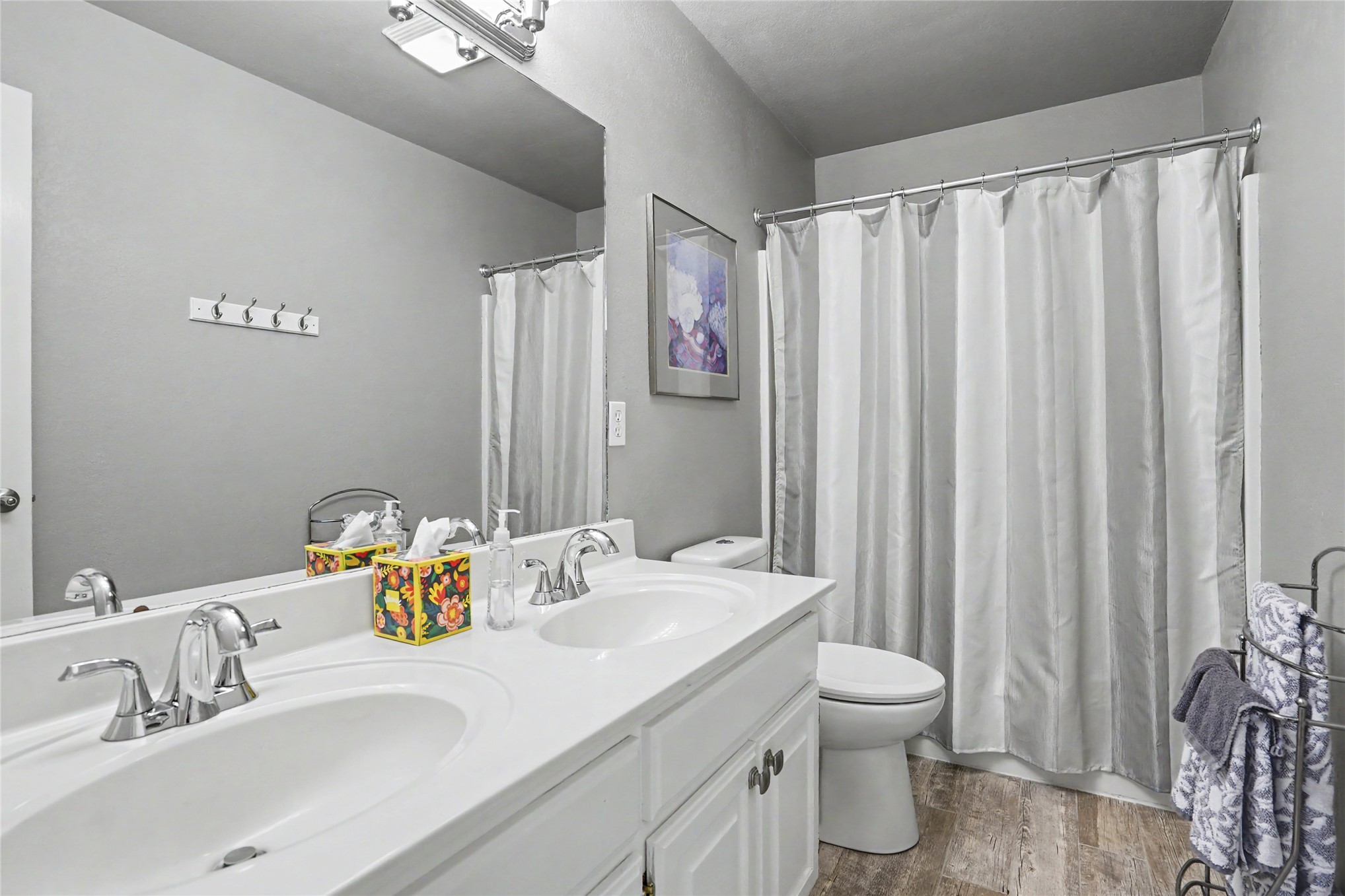 8511 S 100th Place E Property Photo 37