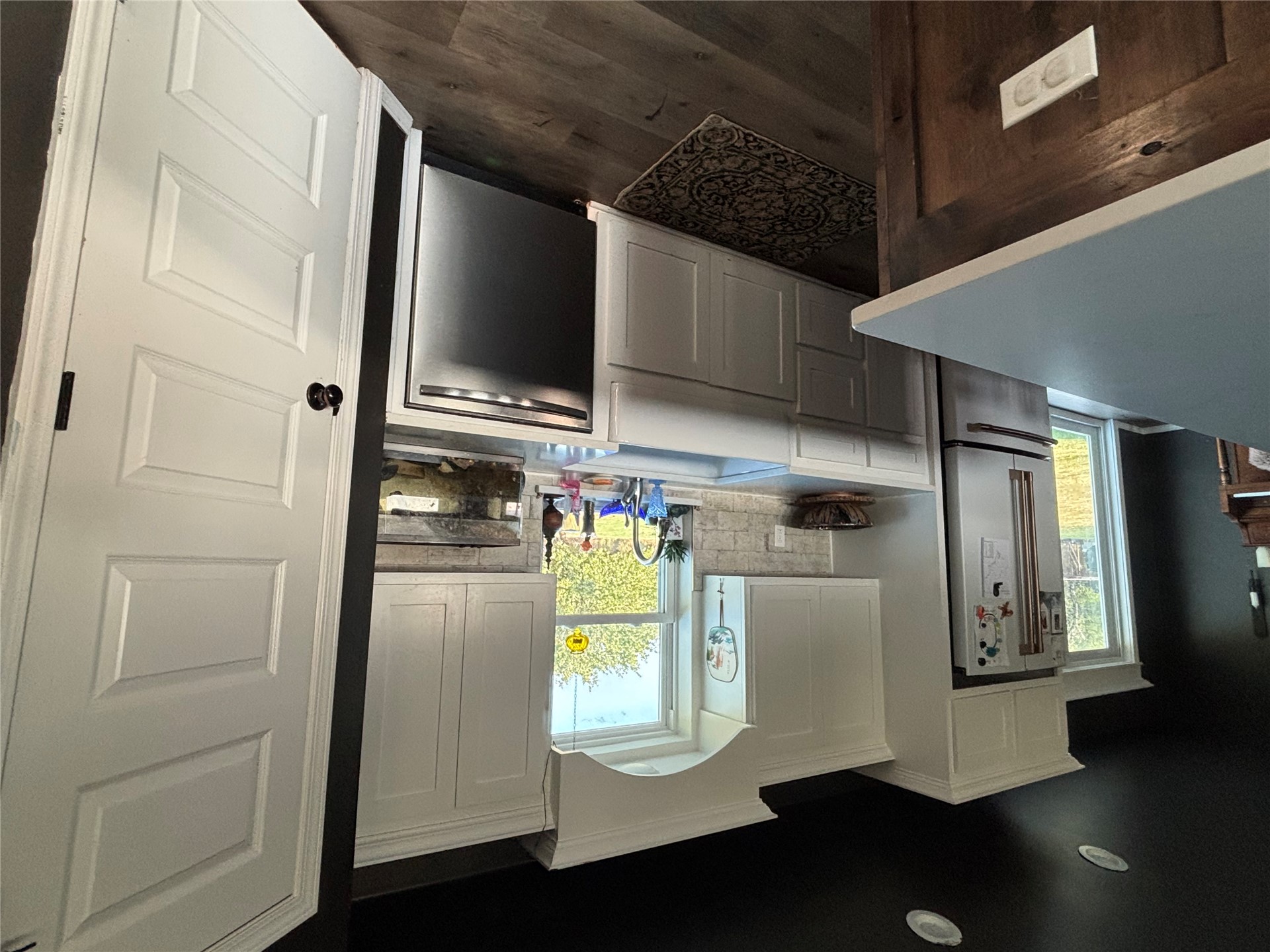 770590 S 3500 Road Property Photo 5