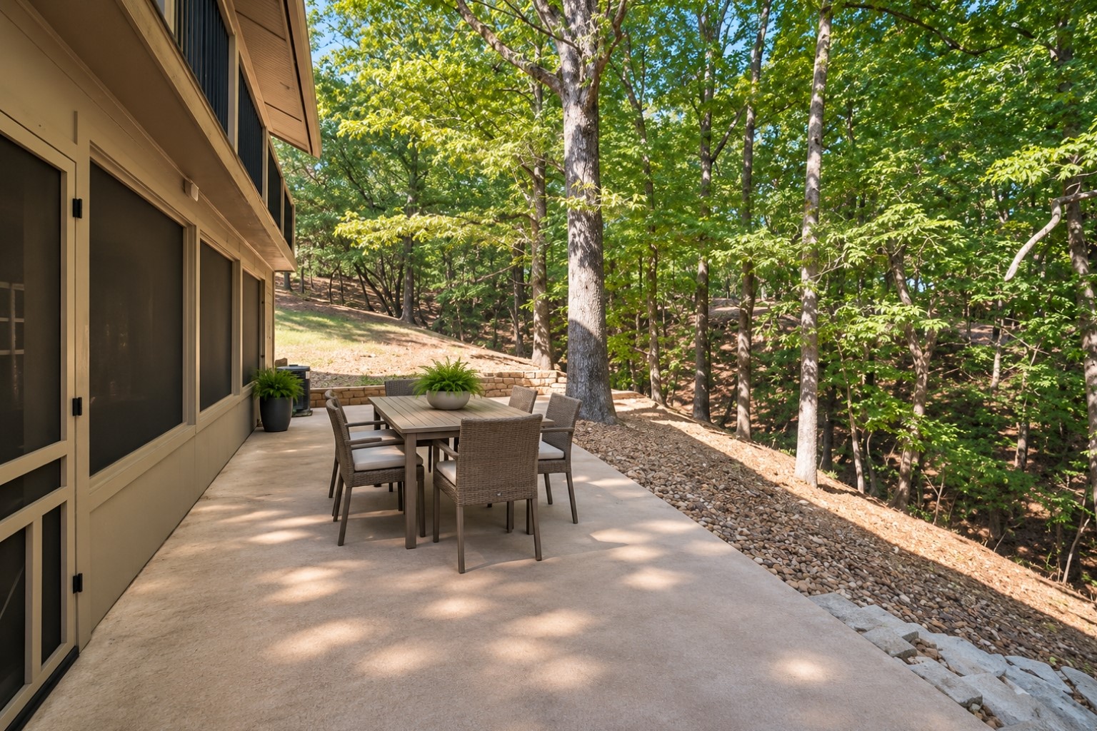 10113 Flint Ridge Drive Property Photo 2