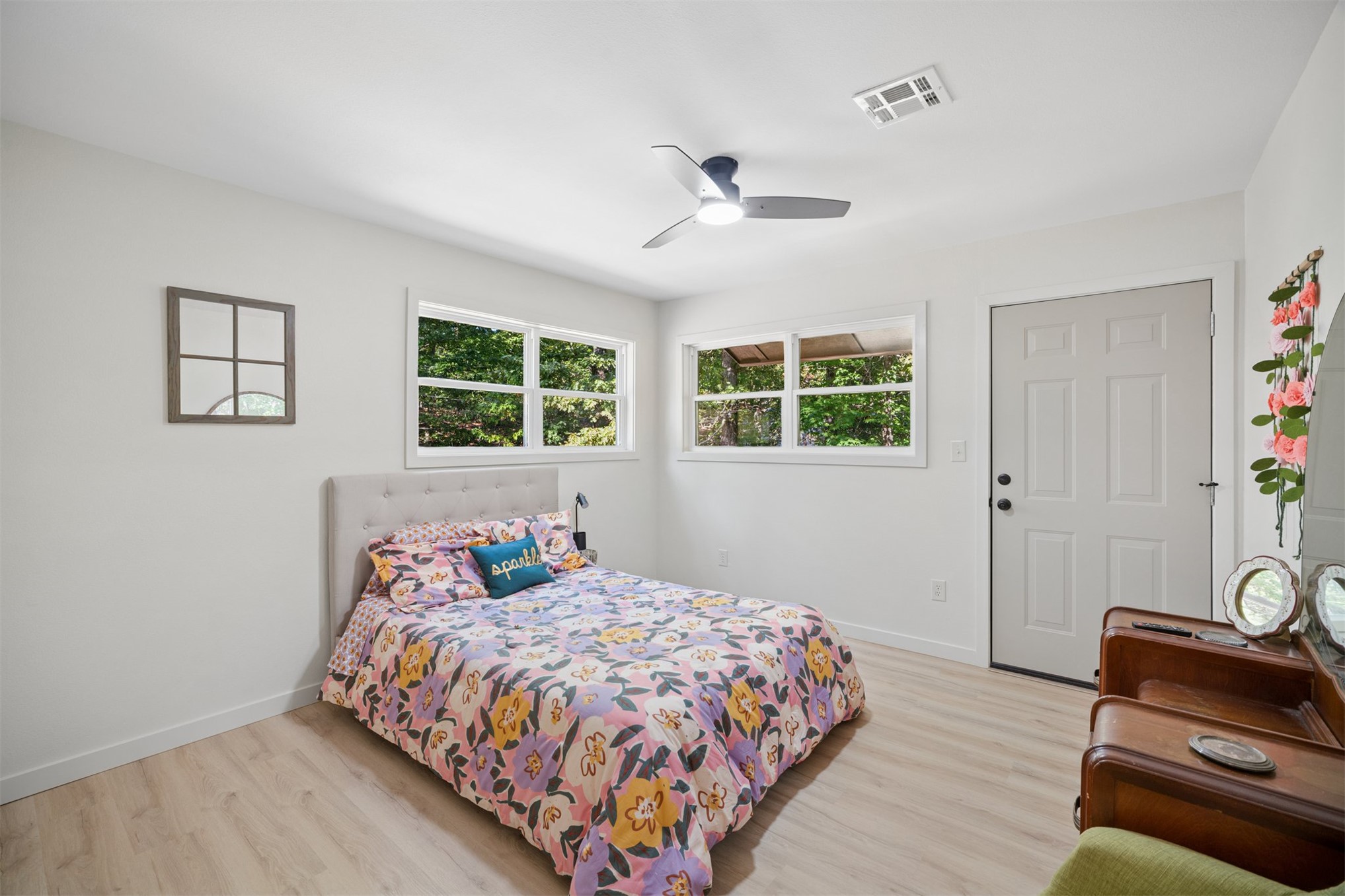 10113 Flint Ridge Drive Property Photo 15