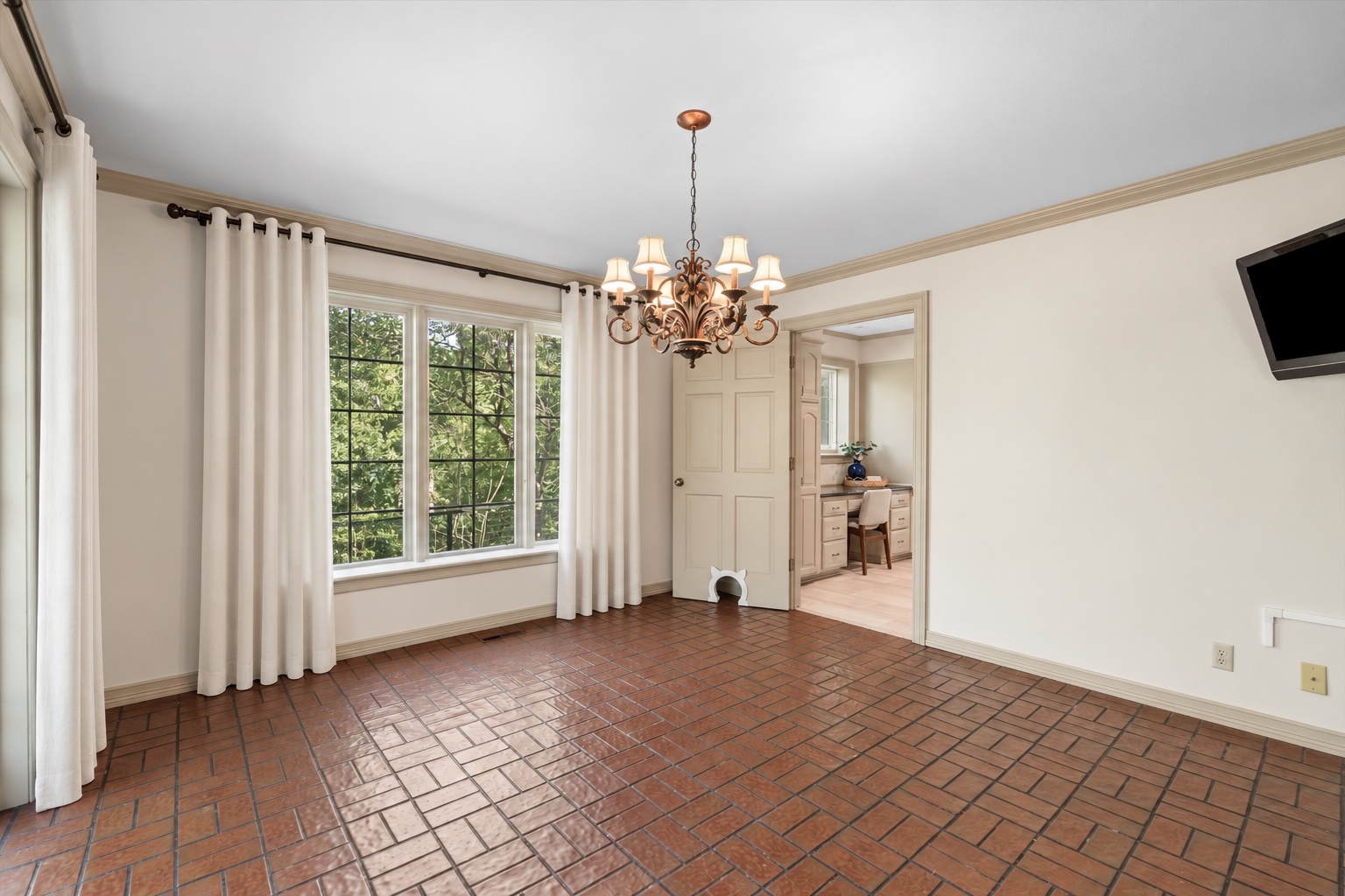 601 Oakridge Drive Property Photo 28