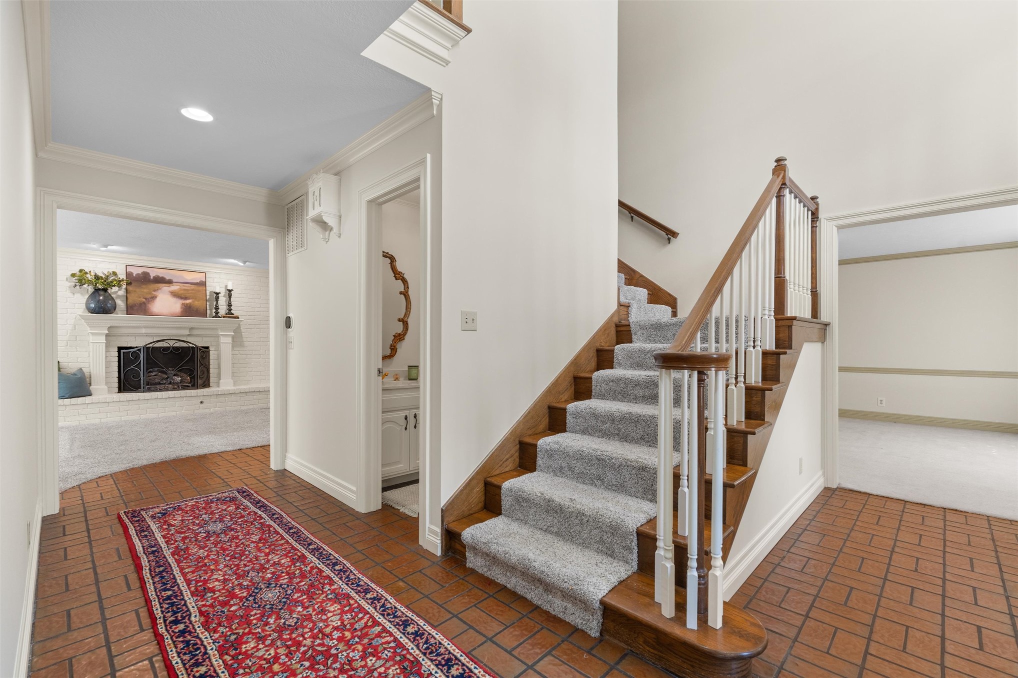601 Oakridge Drive Property Photo 35