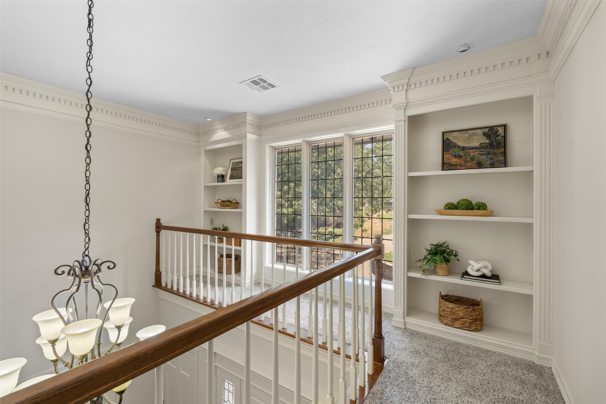 601 Oakridge Drive Property Photo 36