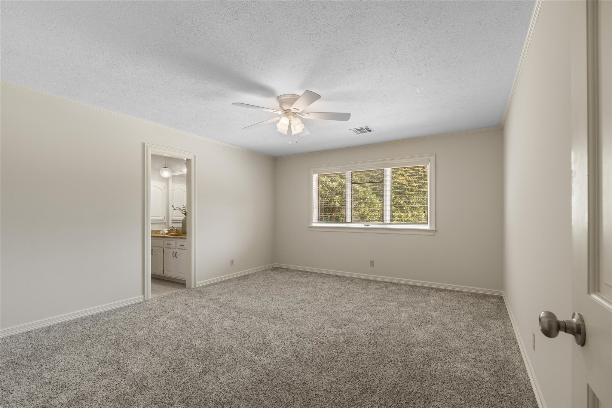 601 Oakridge Drive Property Photo 47