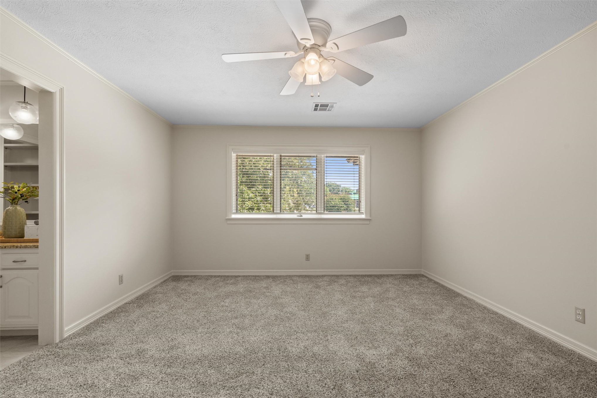 601 Oakridge Drive Property Photo 48