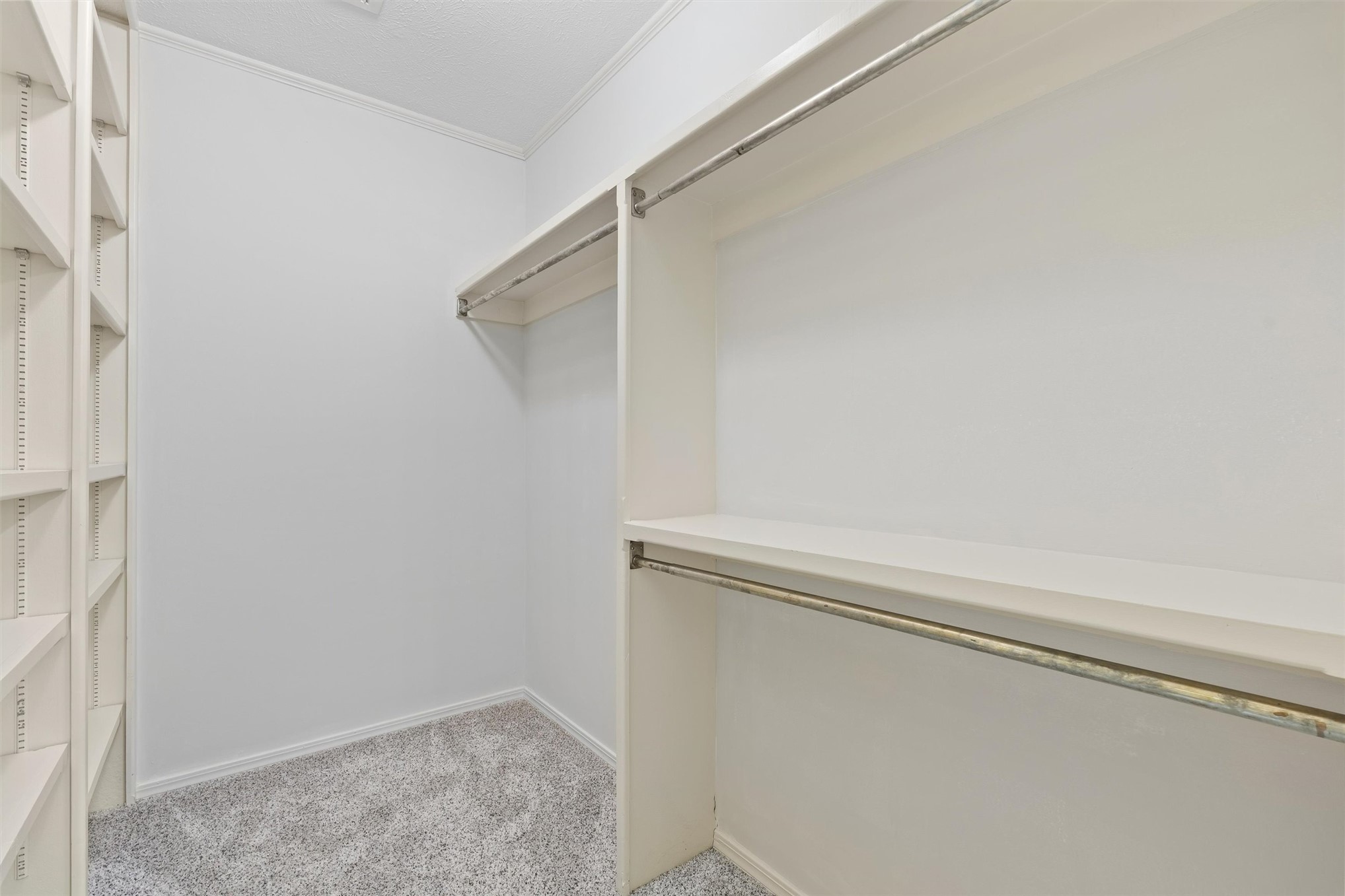 601 Oakridge Drive Property Photo 51