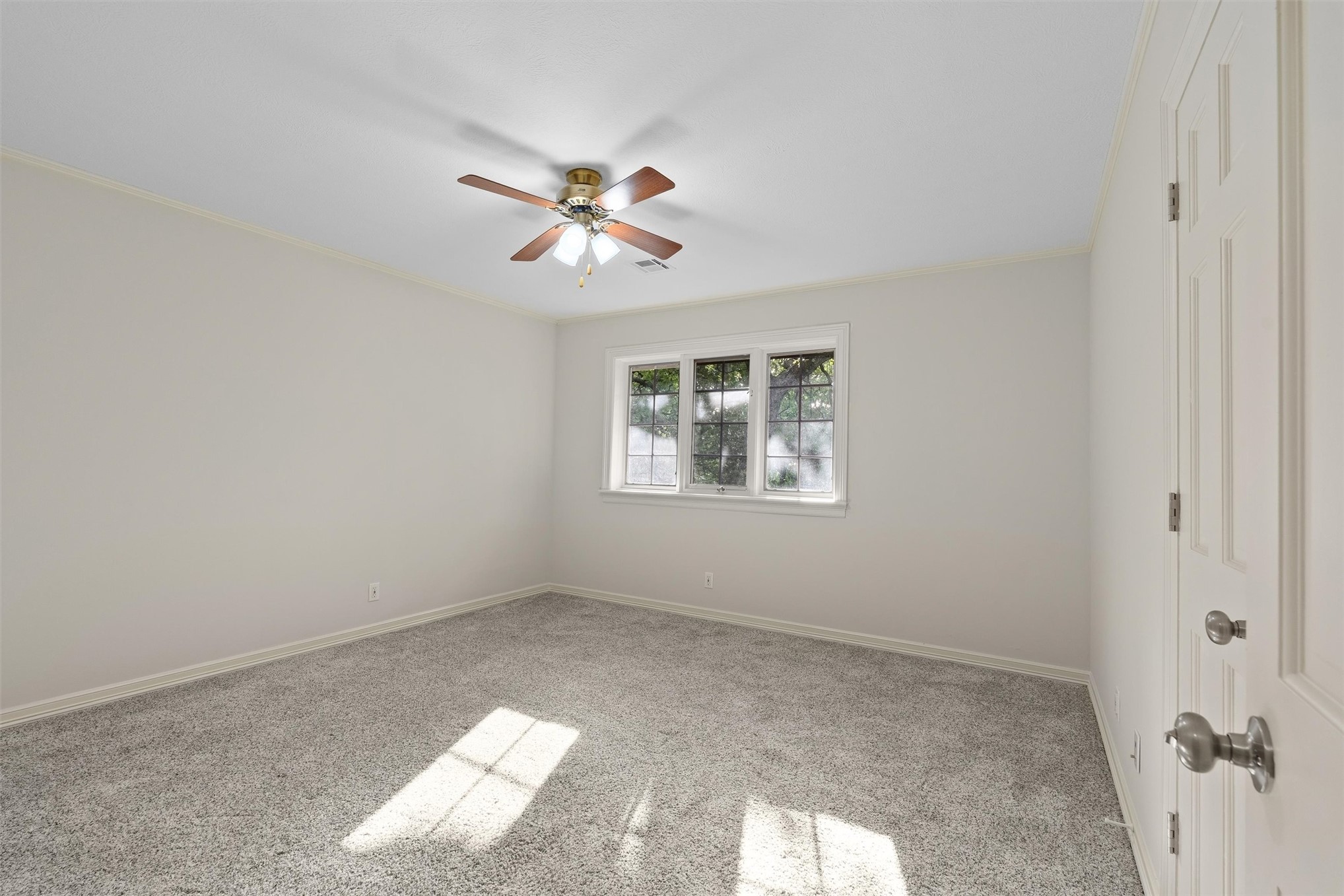 601 Oakridge Drive Property Photo 52