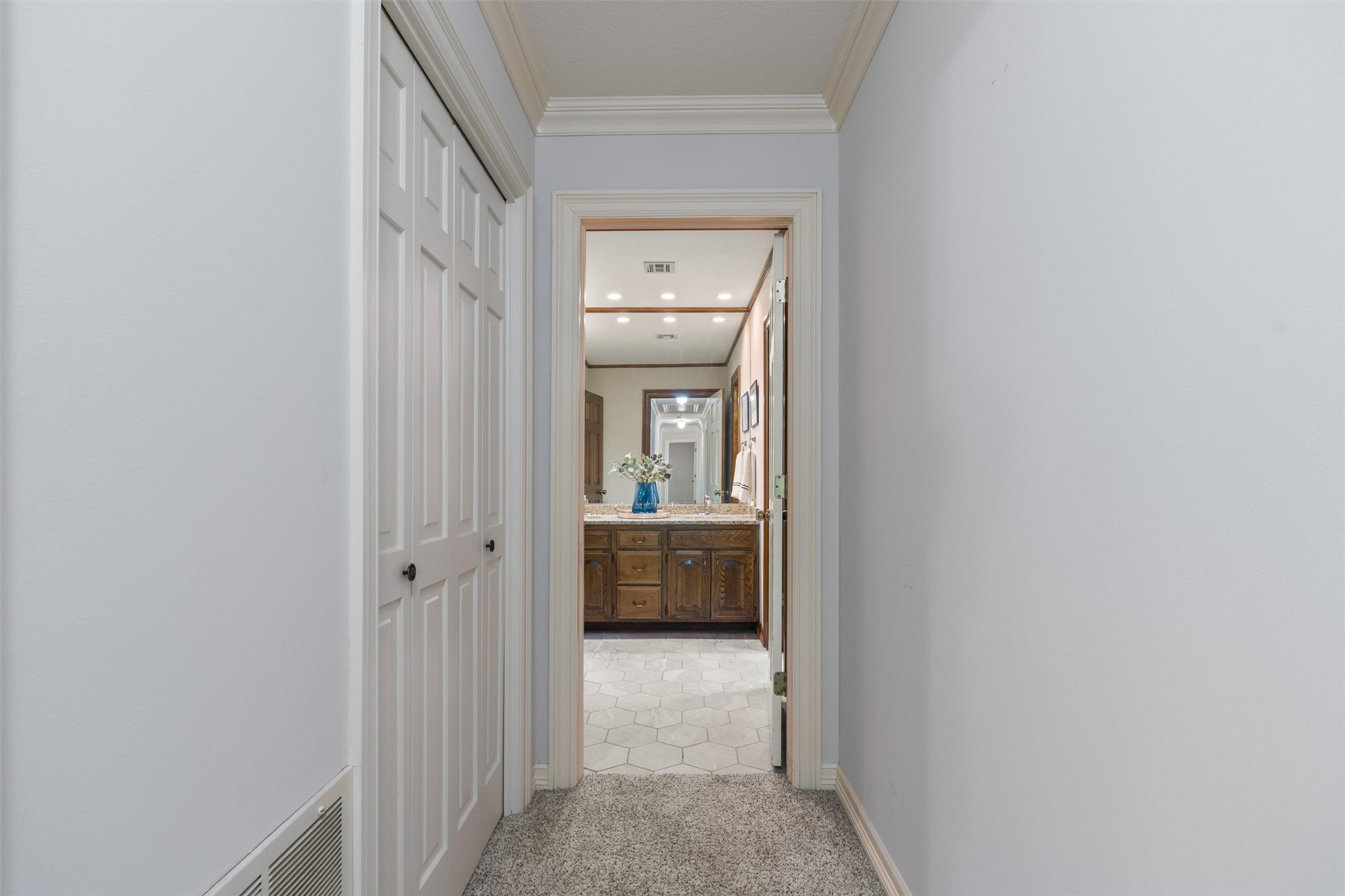 601 Oakridge Drive Property Photo 55