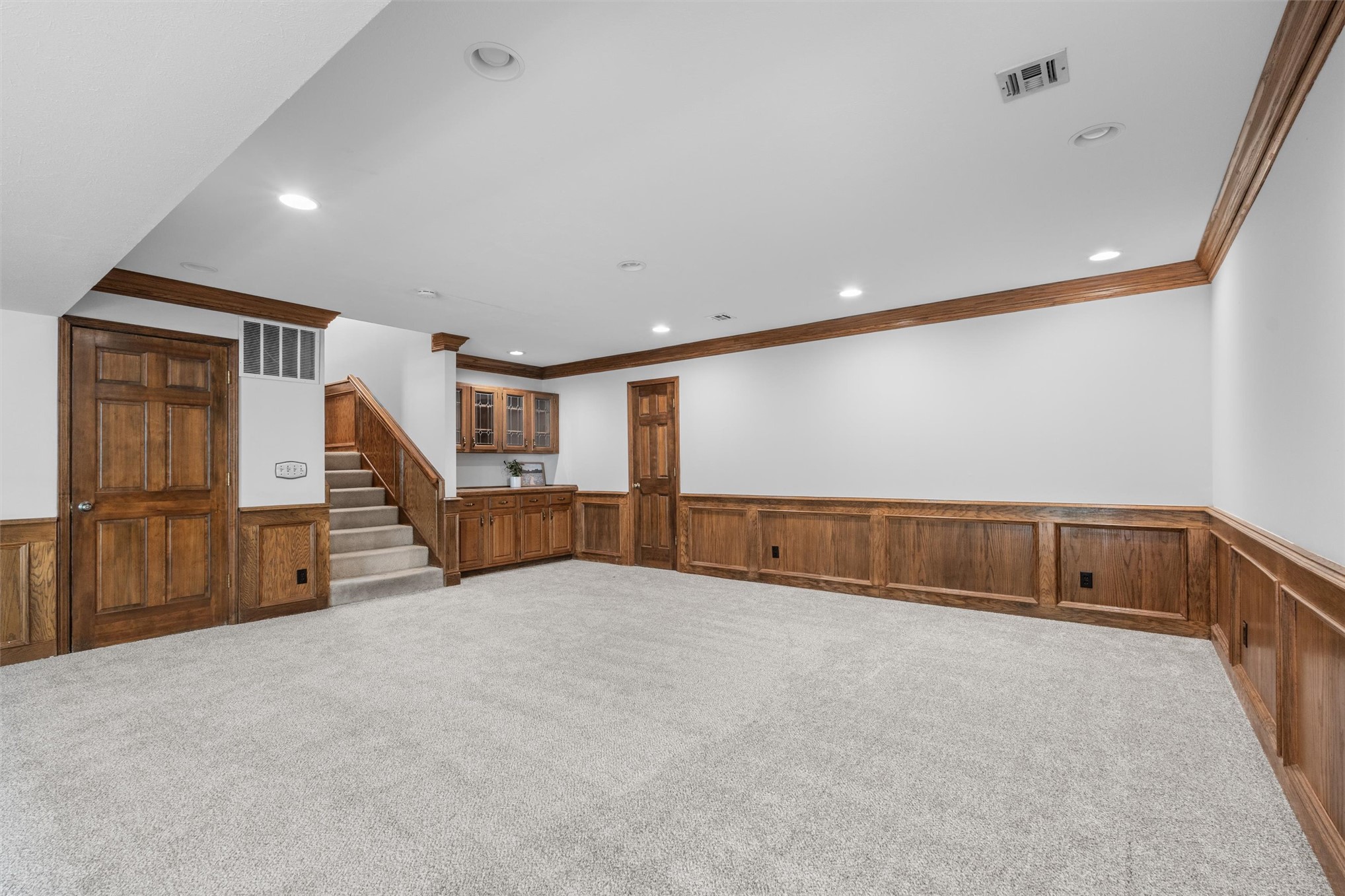 601 Oakridge Drive Property Photo 63