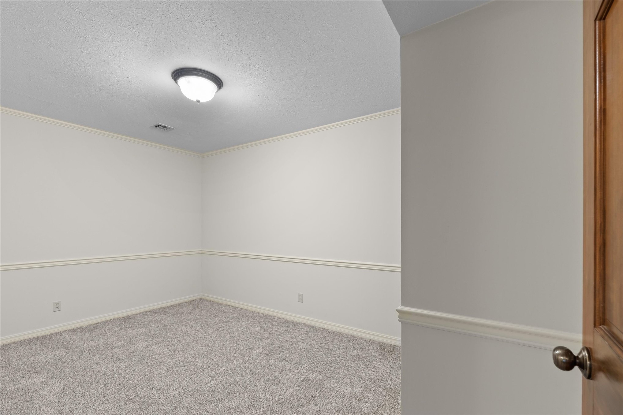601 Oakridge Drive Property Photo 66
