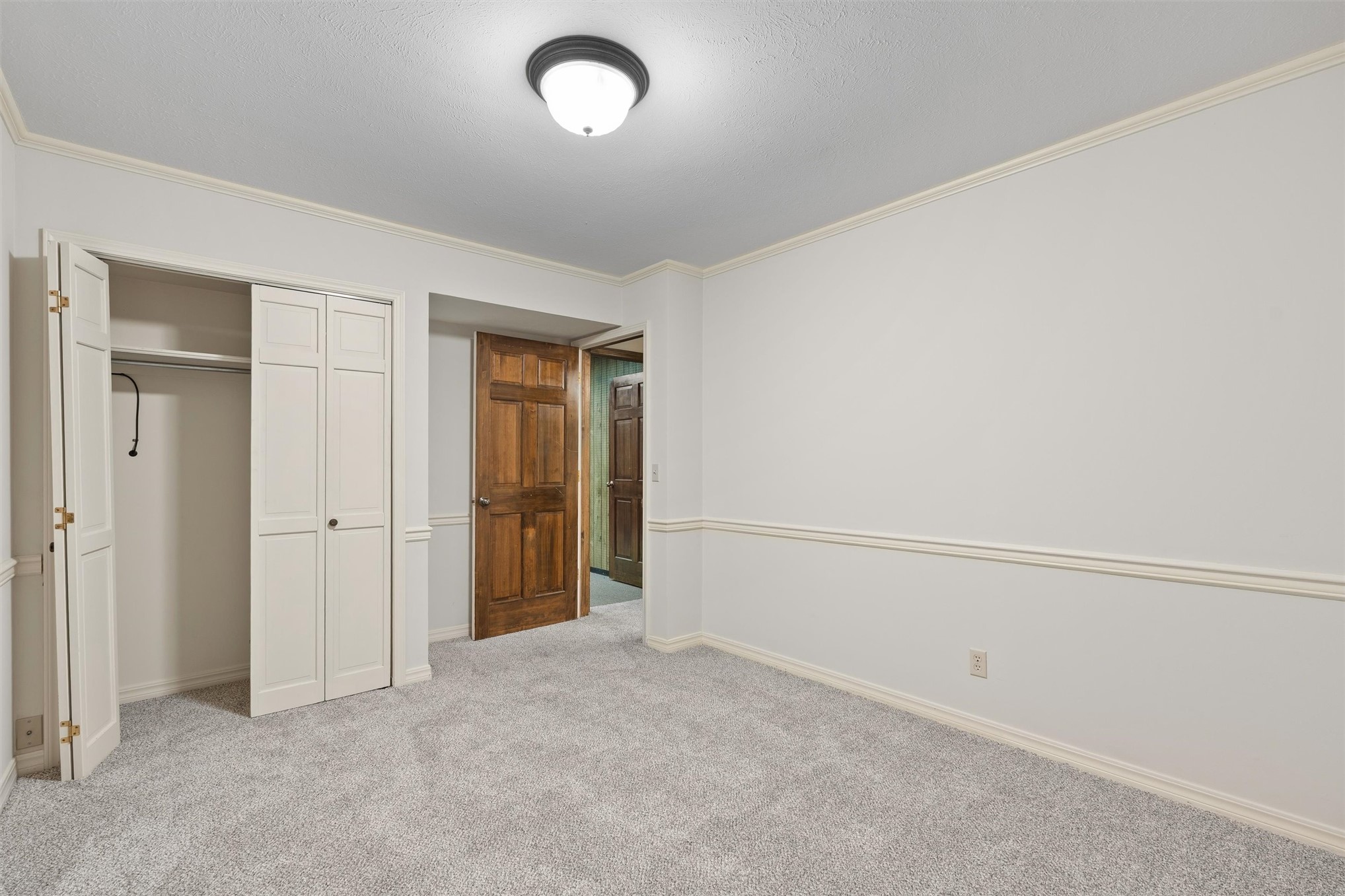601 Oakridge Drive Property Photo 67