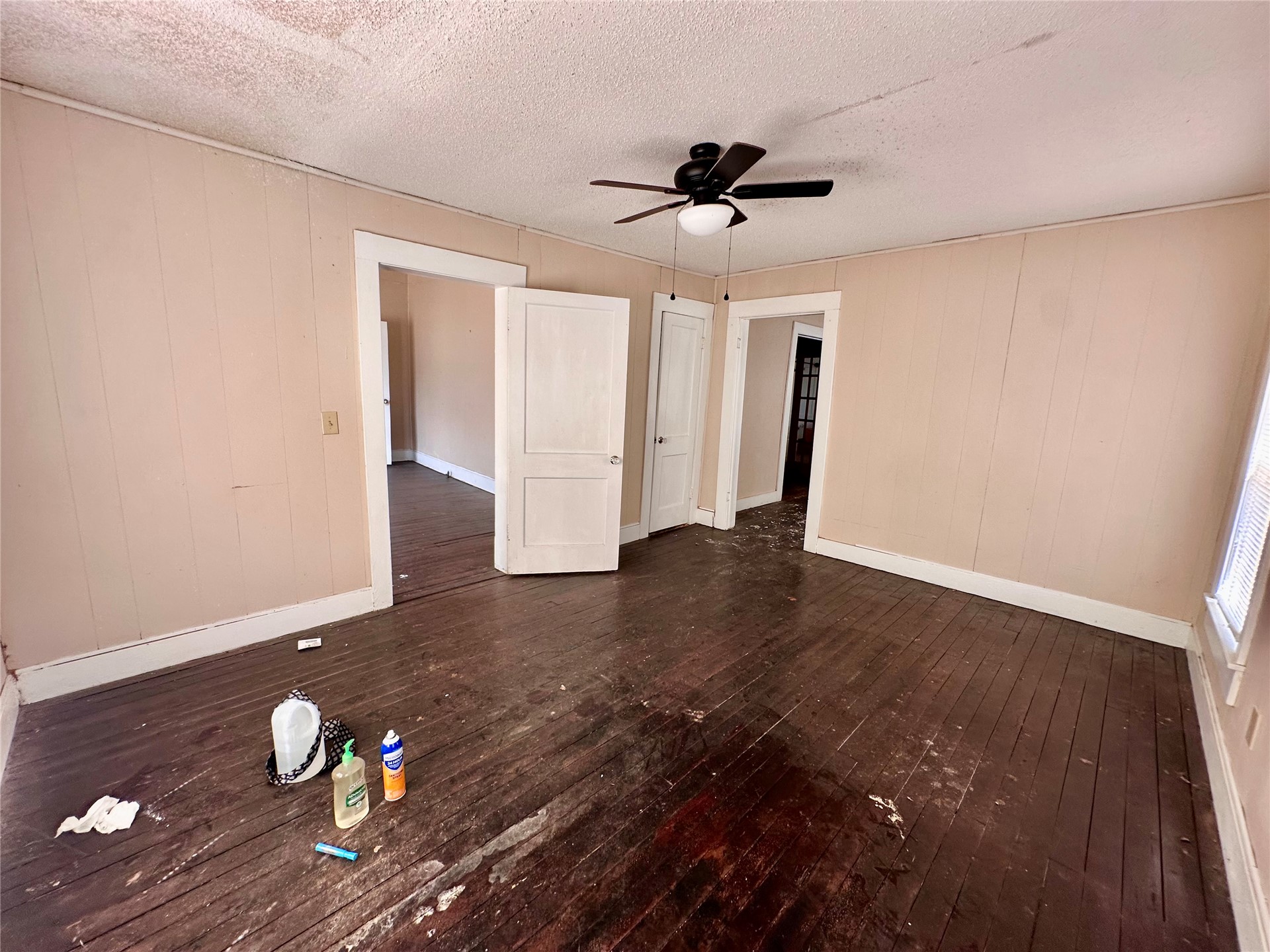 319 W Madison Avenue Property Photo 22