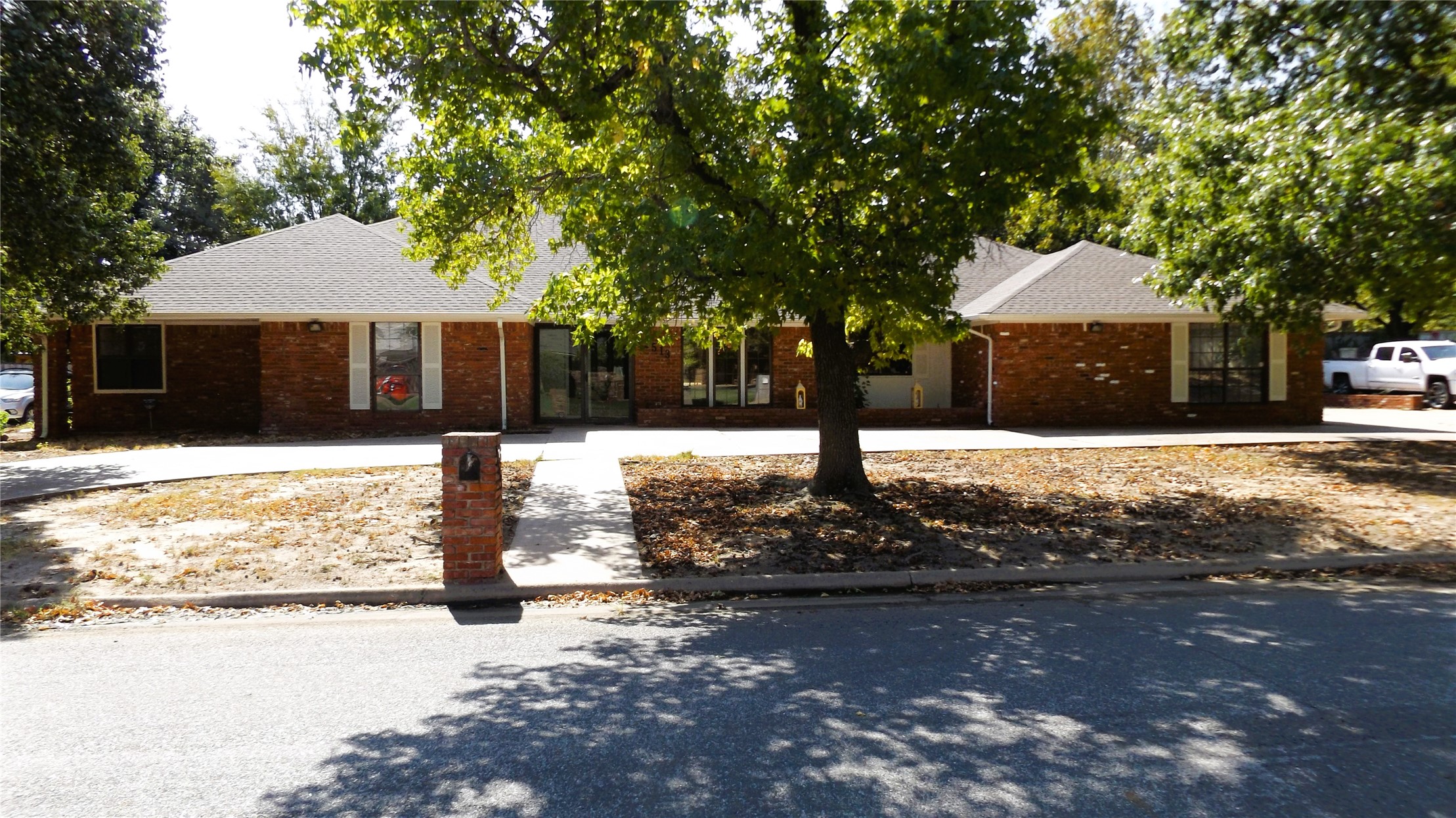 3513 Chickadee Lane Property Photo 1