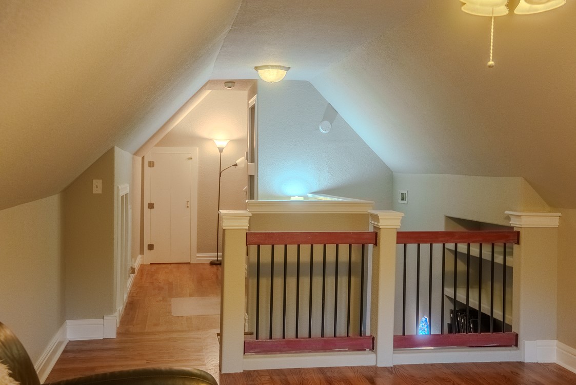 25600 Briar Drive Property Photo 6