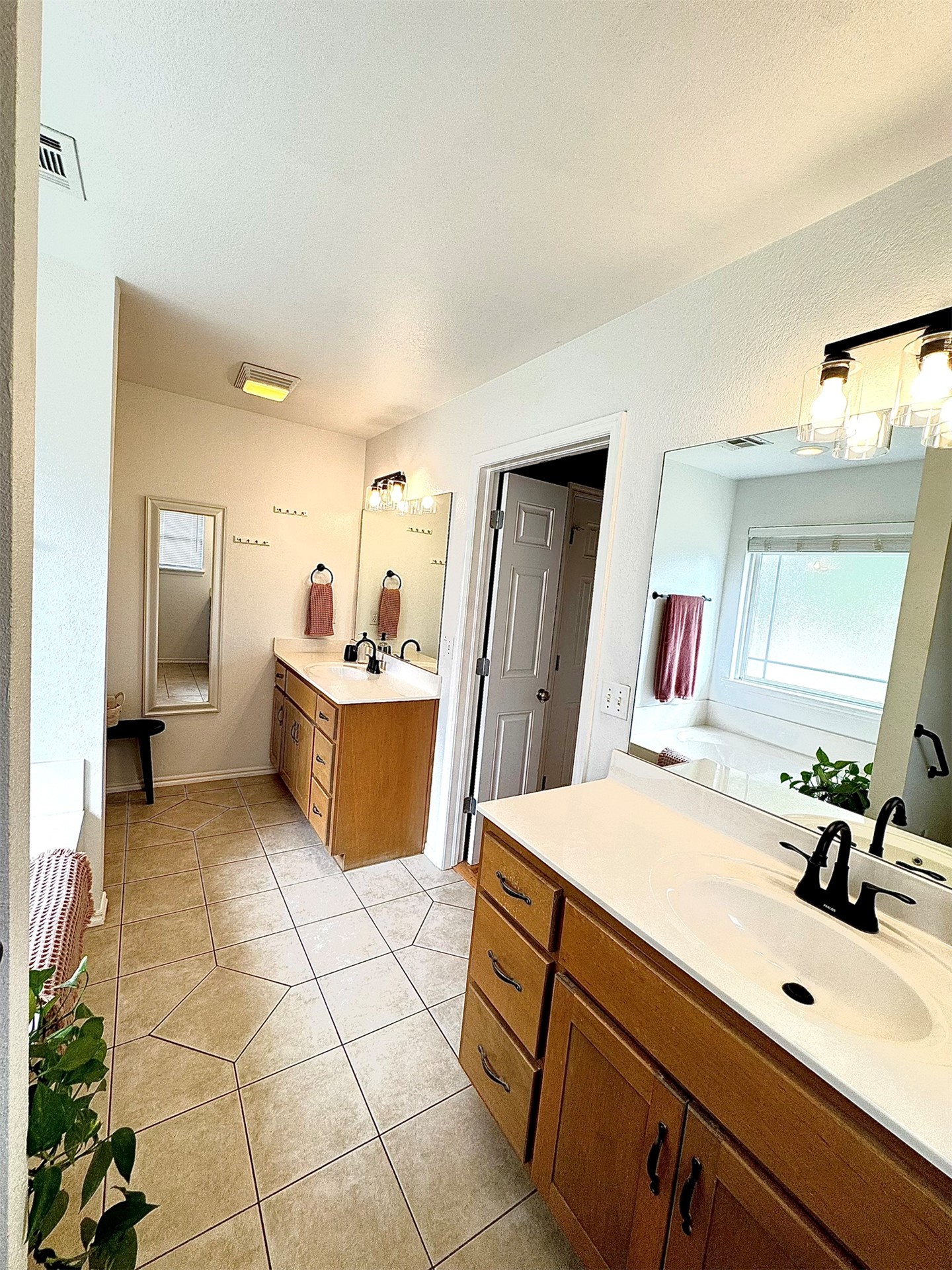 25600 Briar Drive Property Photo 15