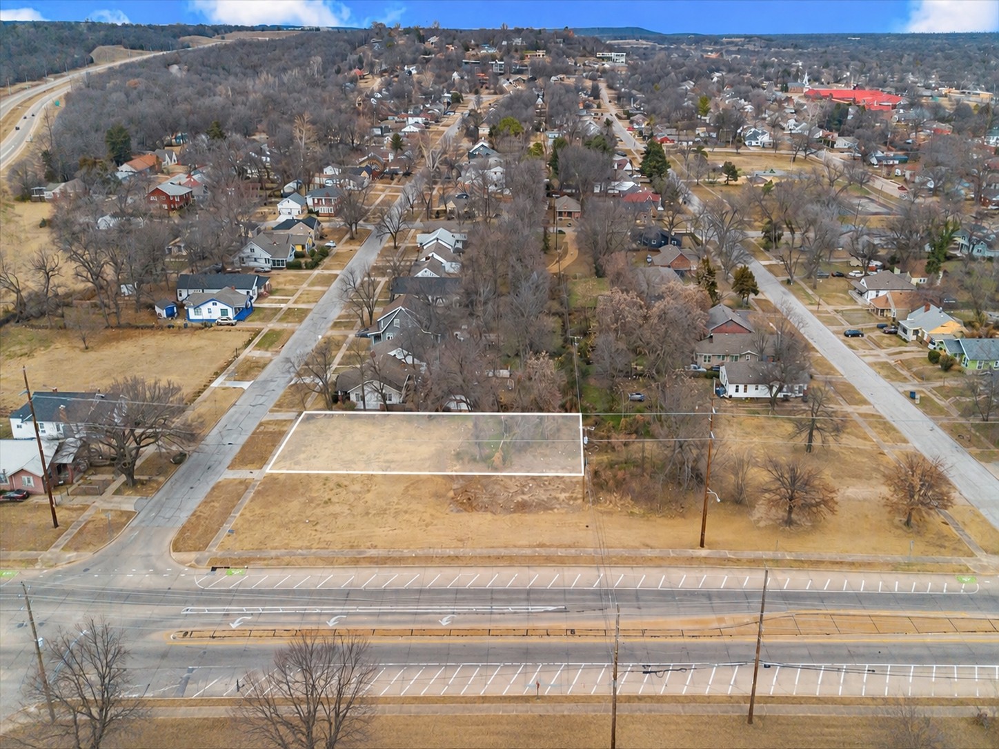 1509 N Denver Avenue Property Photo 3