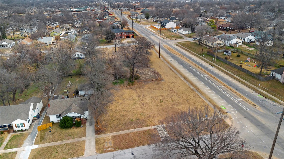 1509 N Denver Avenue Property Photo 8
