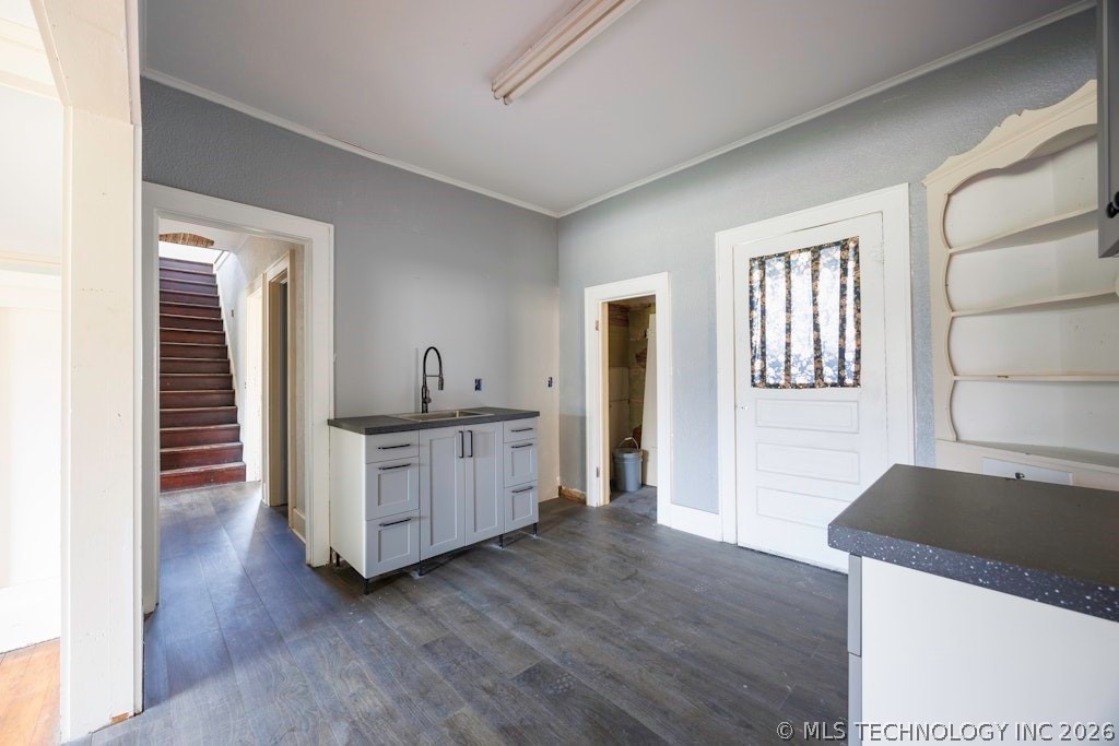 218 S Creek Avenue Property Photo 9
