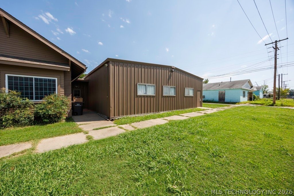 218 S Creek Avenue Property Photo 23